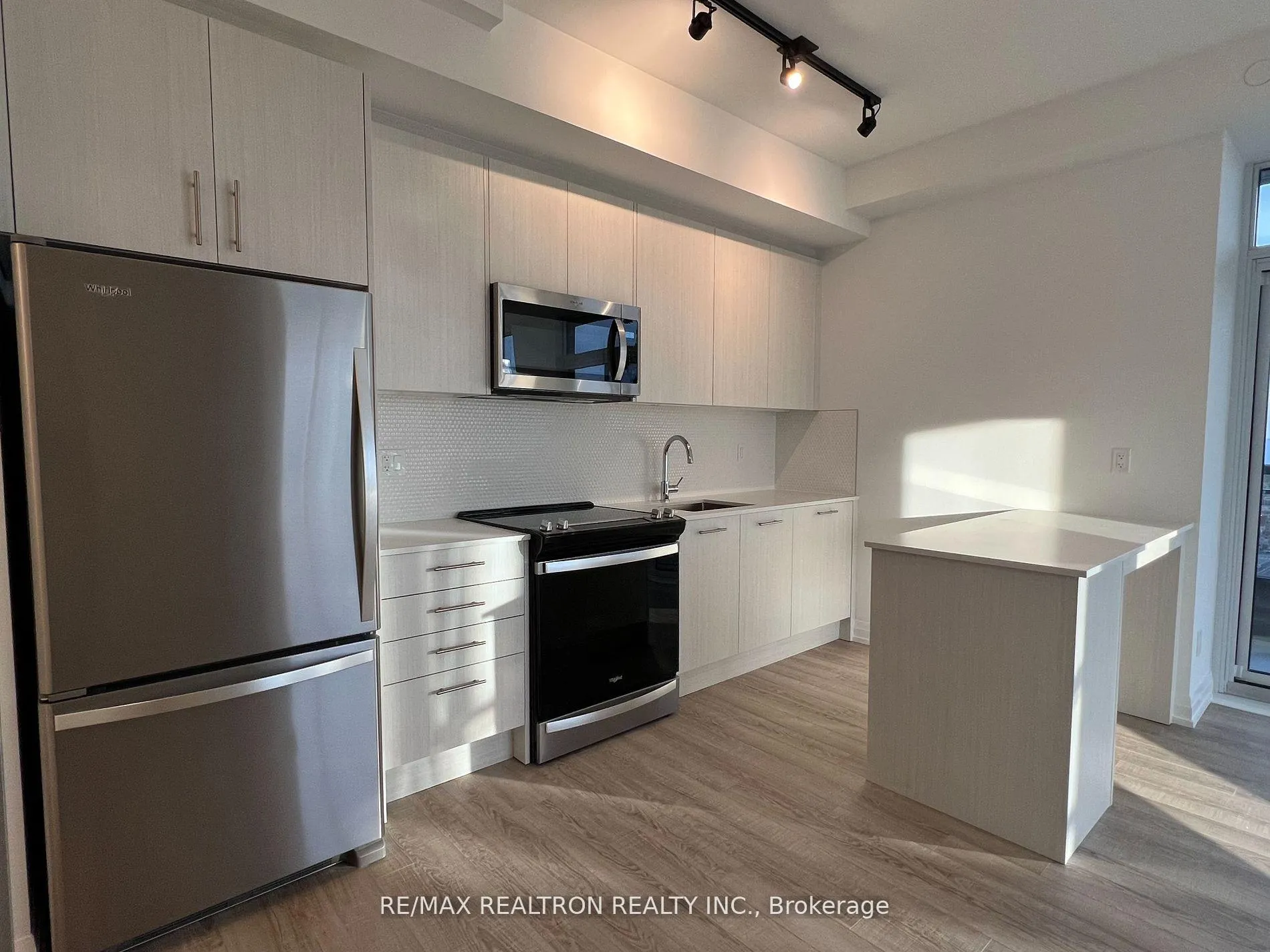 Photo 18 of Unit 1808, 286 Main Street, Toronto, East End-Danforth — HOMEH