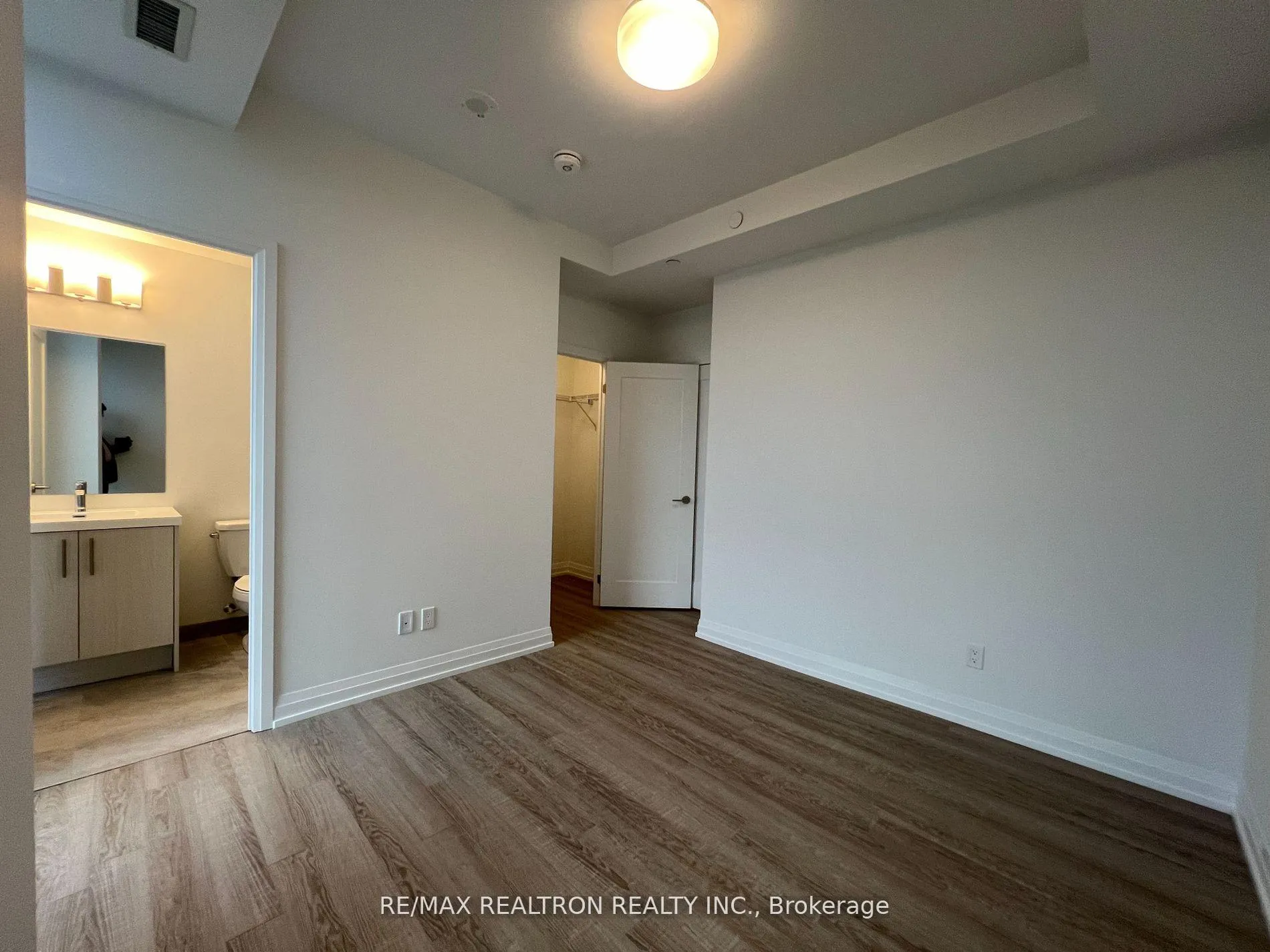 Photo 30 of Unit 1808, 286 Main Street, Toronto, East End-Danforth — HOMEH