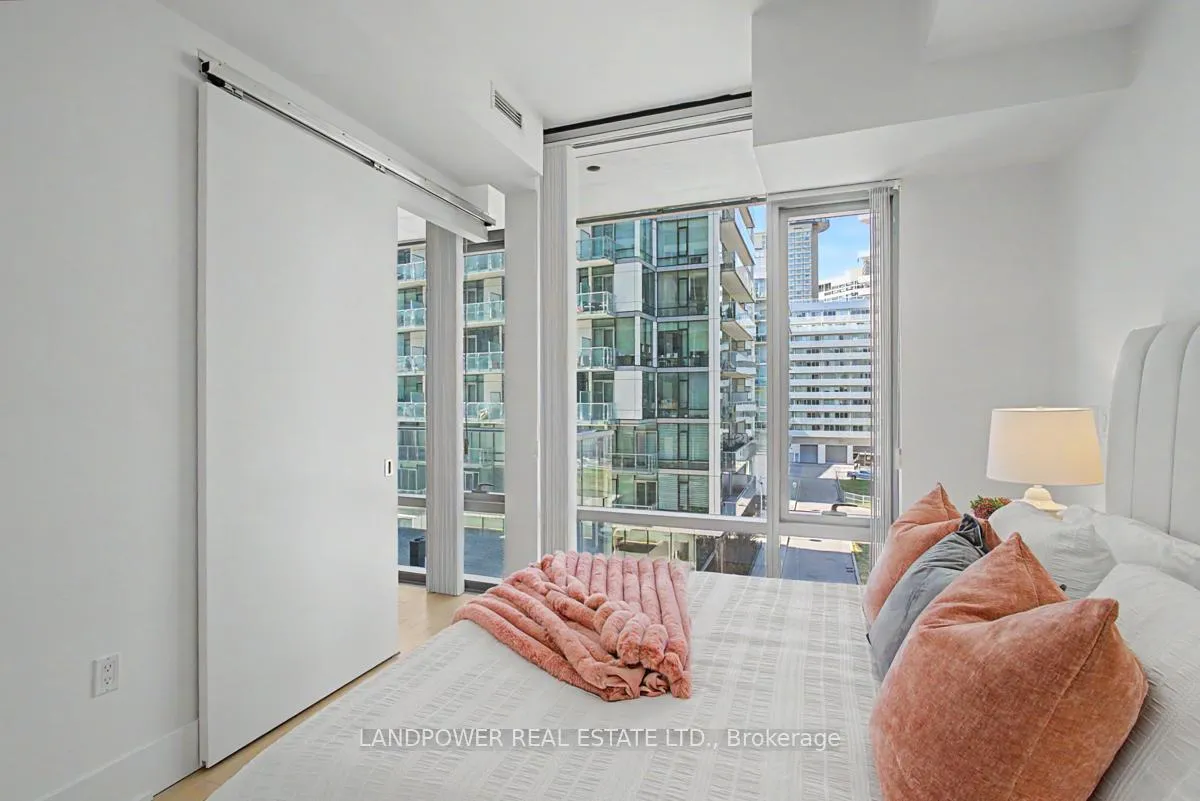 Photo 12 of Unit 534, 39 Queens Quay East, Toronto, Waterfront Communities — HOMEH