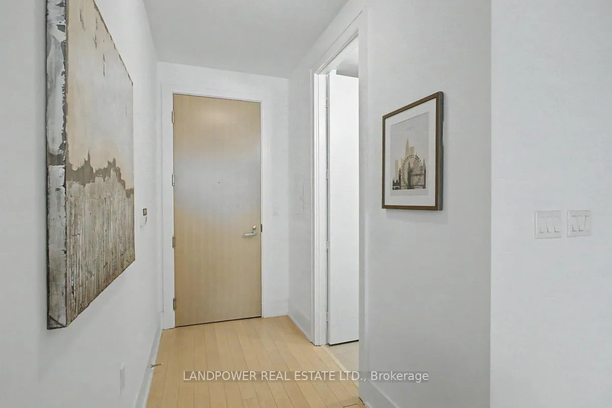 Photo 14 of Unit 534, 39 Queens Quay East, Toronto, Waterfront Communities — HOMEH