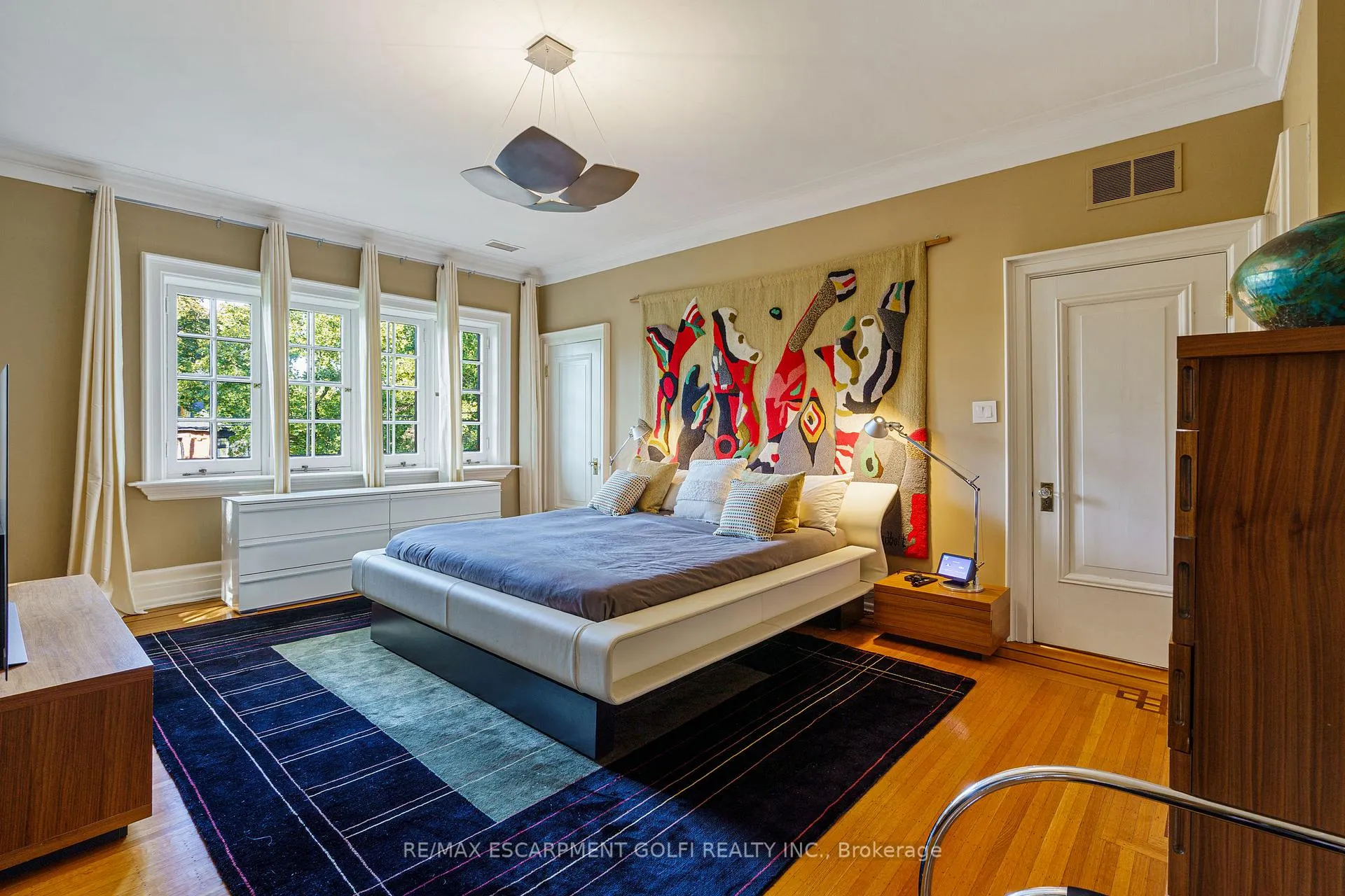 Photo 26 of 125 Aberdeen Avenue, Hamilton, Durand — HOMEH