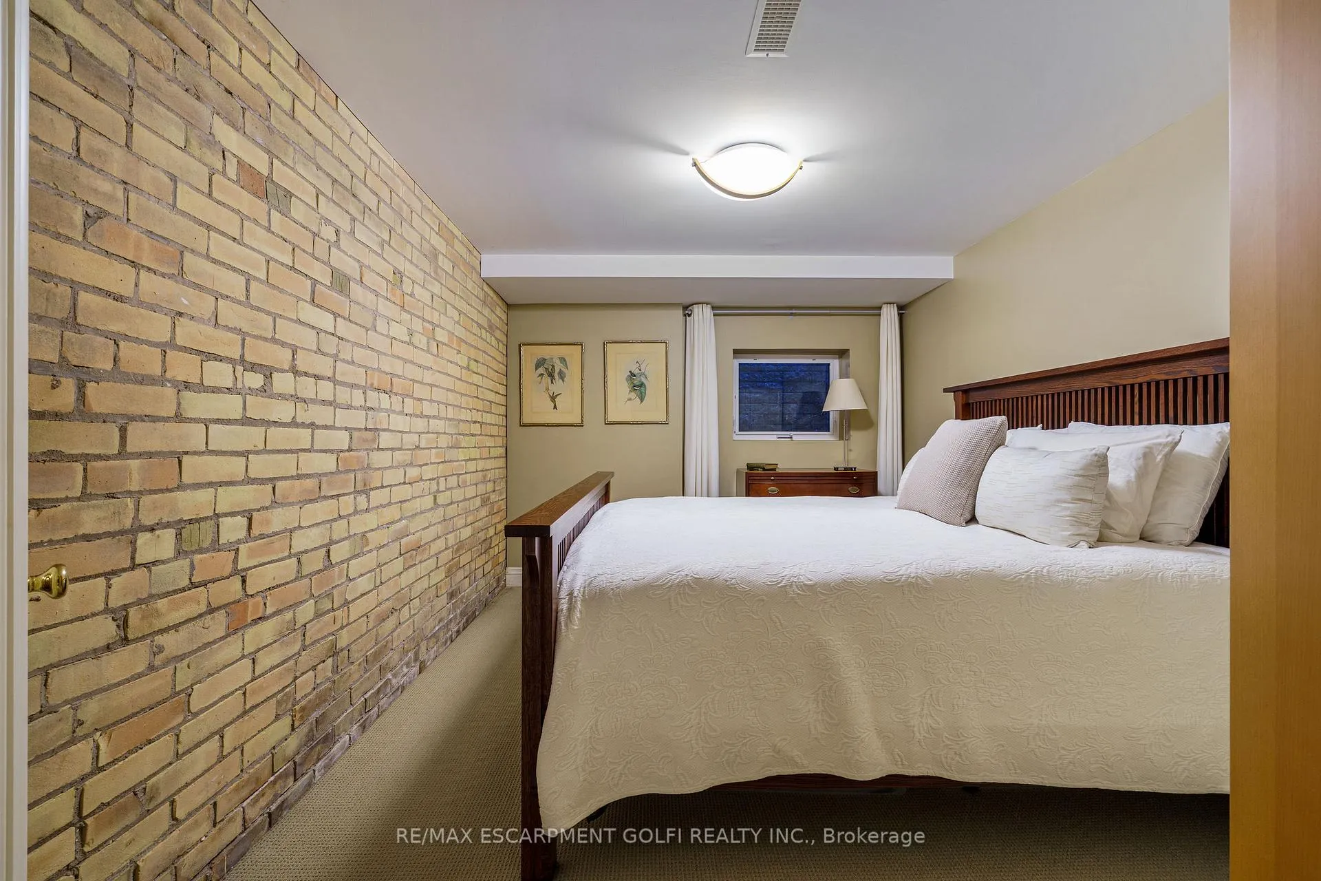Photo 40 of 125 Aberdeen Avenue, Hamilton, Durand — HOMEH