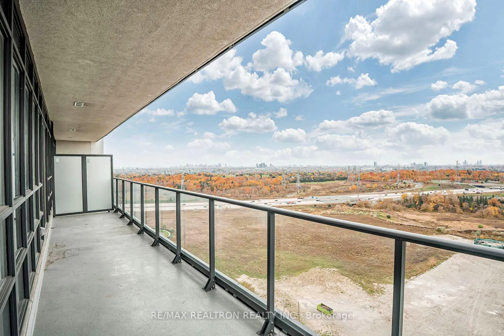 Photo 22 of Unit 1912, 12 Gandhi Lane, Markham, Commerce Valley — HOMEH