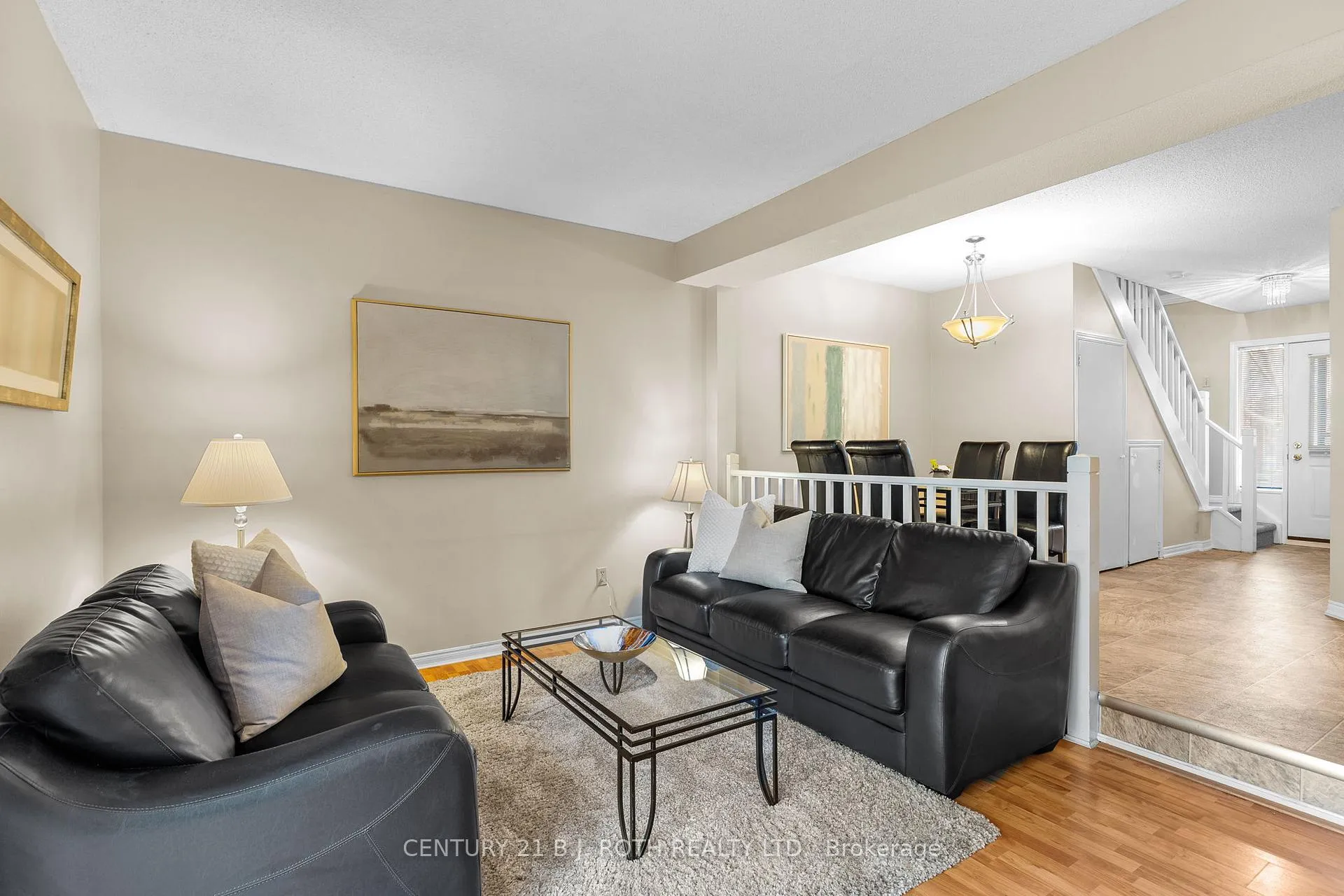 Photo 4 of Unit 4, 304 Thomas Street, Clearview, Stayner — HOMEH