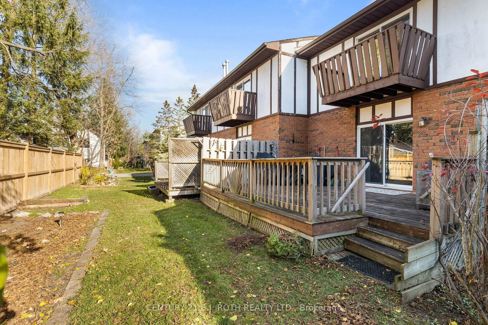 Photo 24 of Unit 4, 304 Thomas Street, Clearview, Stayner — HOMEH