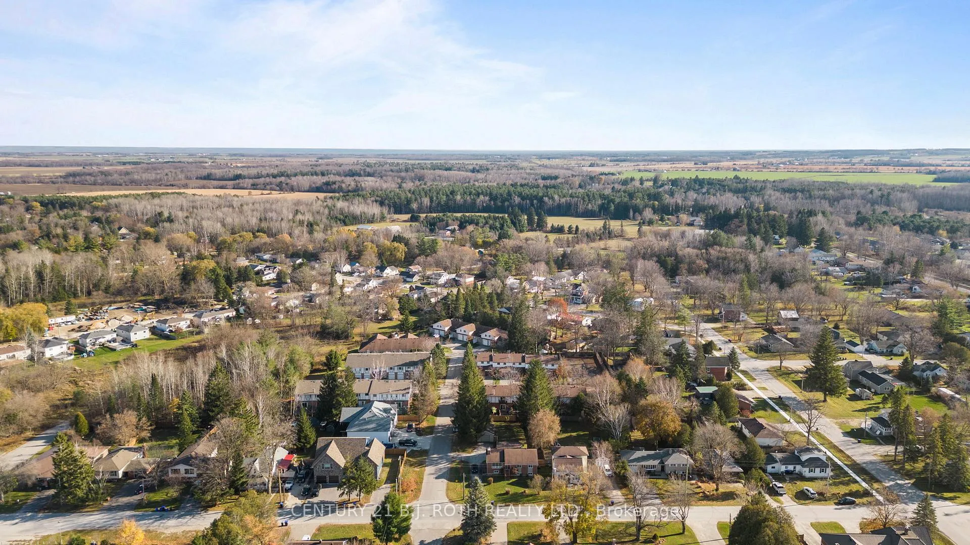 Photo 27 of Unit 4, 304 Thomas Street, Clearview, Stayner — HOMEH