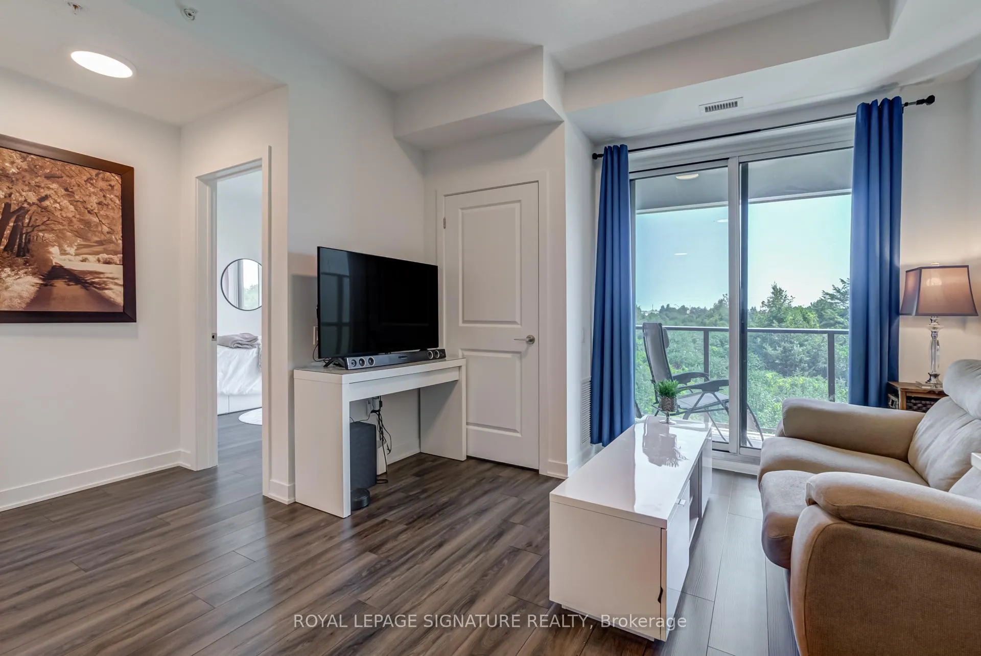 Photo 12 of Unit 324, 385 Arctic Red Drive, Oshawa, Windfields — HOMEH