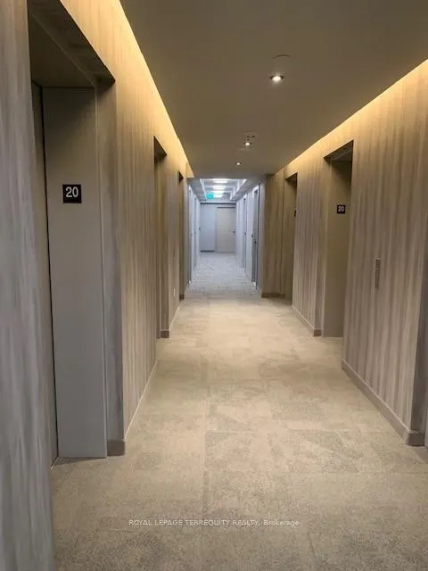 Photo 8 of Unit 2009, 195 Commerce Street N, Vaughan, Vaughan Corporate Centre — HOMEH