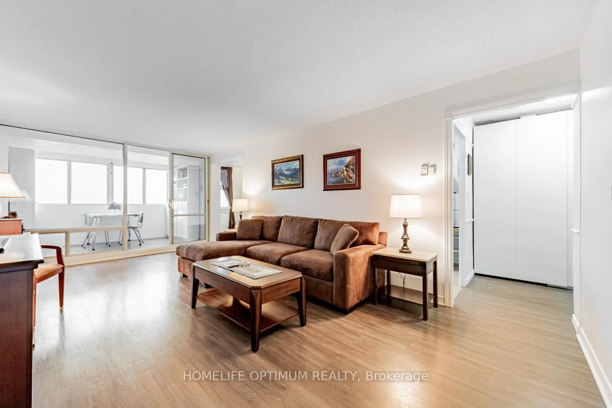 Photo 4 of Unit 3603, 3 Massey Square, Toronto, Crescent Town — HOMEH