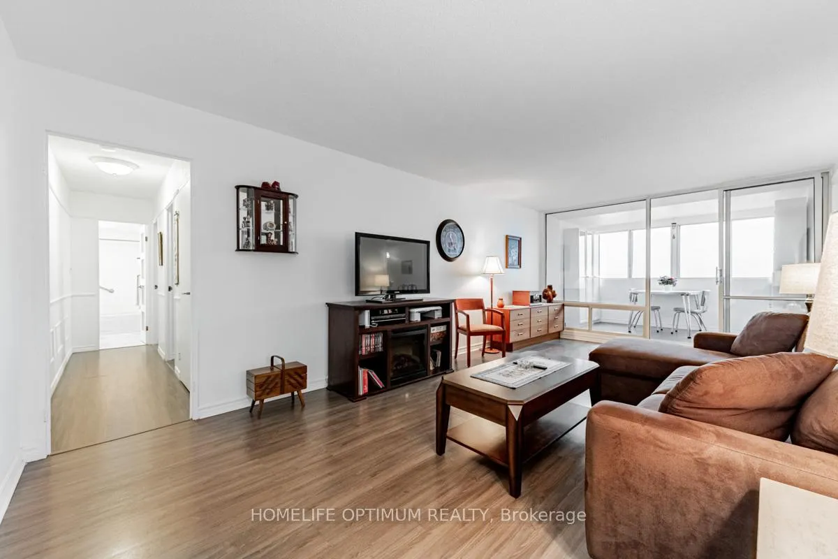 Photo 5 of Unit 3603, 3 Massey Square, Toronto, Crescent Town — HOMEH