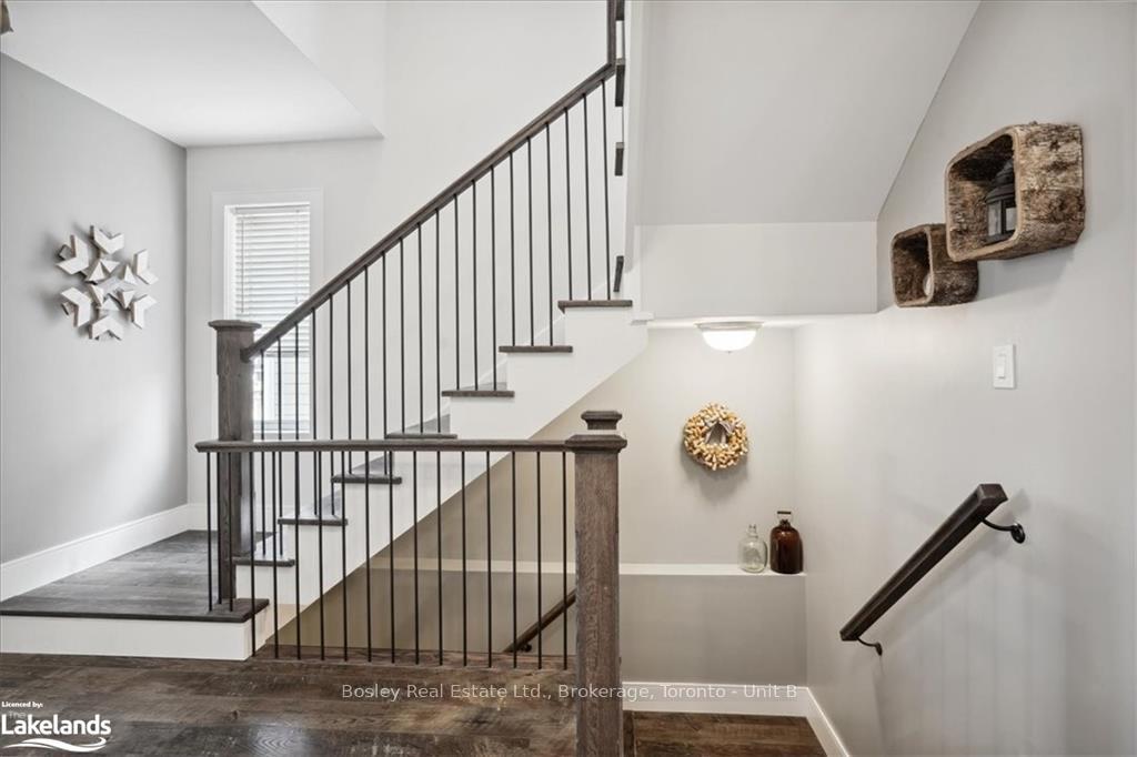 Photo 15 of 333 Yellow Birch Crescent, Blue Mountains — HOMEH