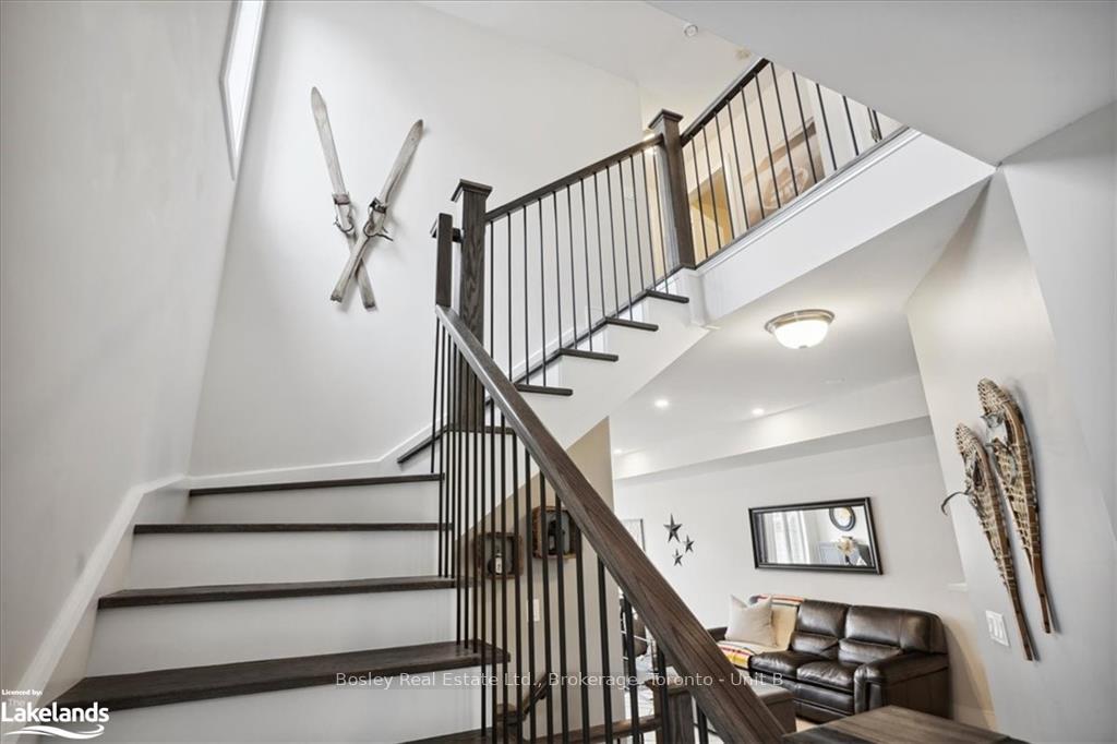 Photo 16 of 333 Yellow Birch Crescent, Blue Mountains — HOMEH