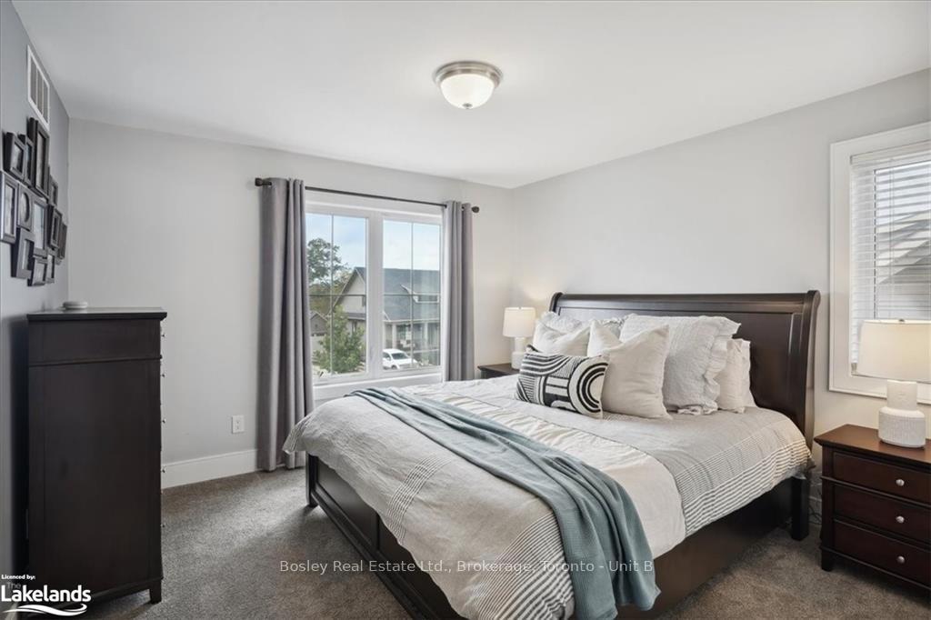 Photo 17 of 333 Yellow Birch Crescent, Blue Mountains — HOMEH
