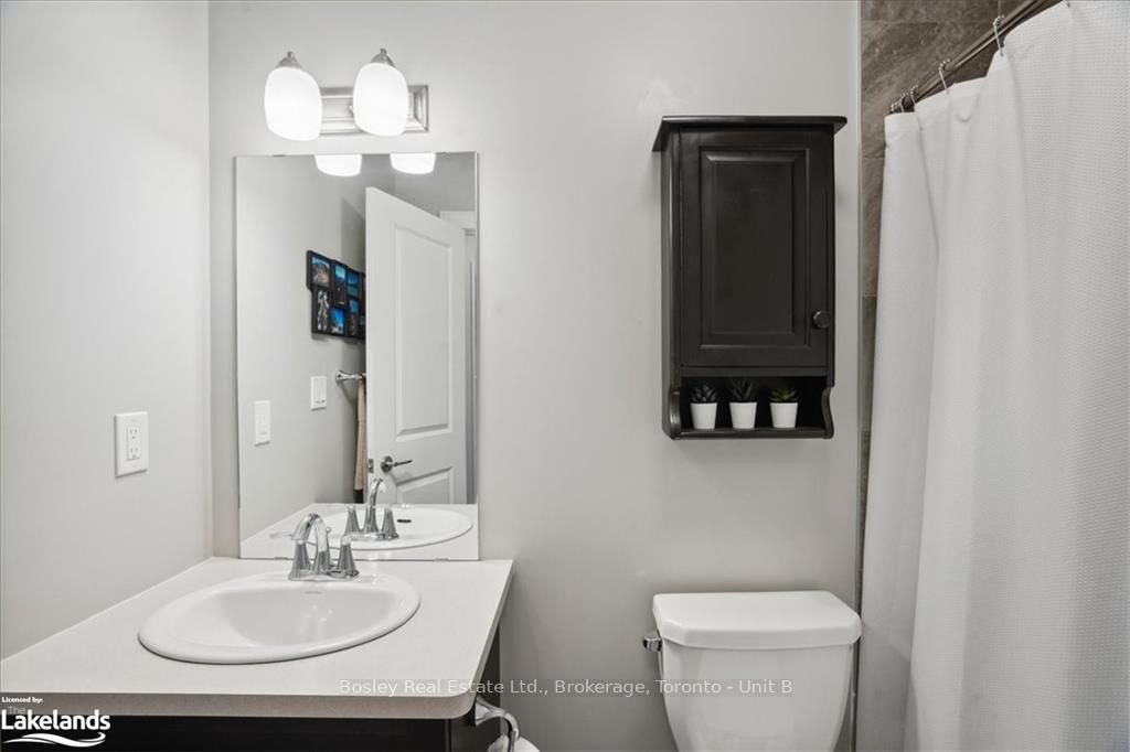 Photo 23 of 333 Yellow Birch Crescent, Blue Mountains — HOMEH