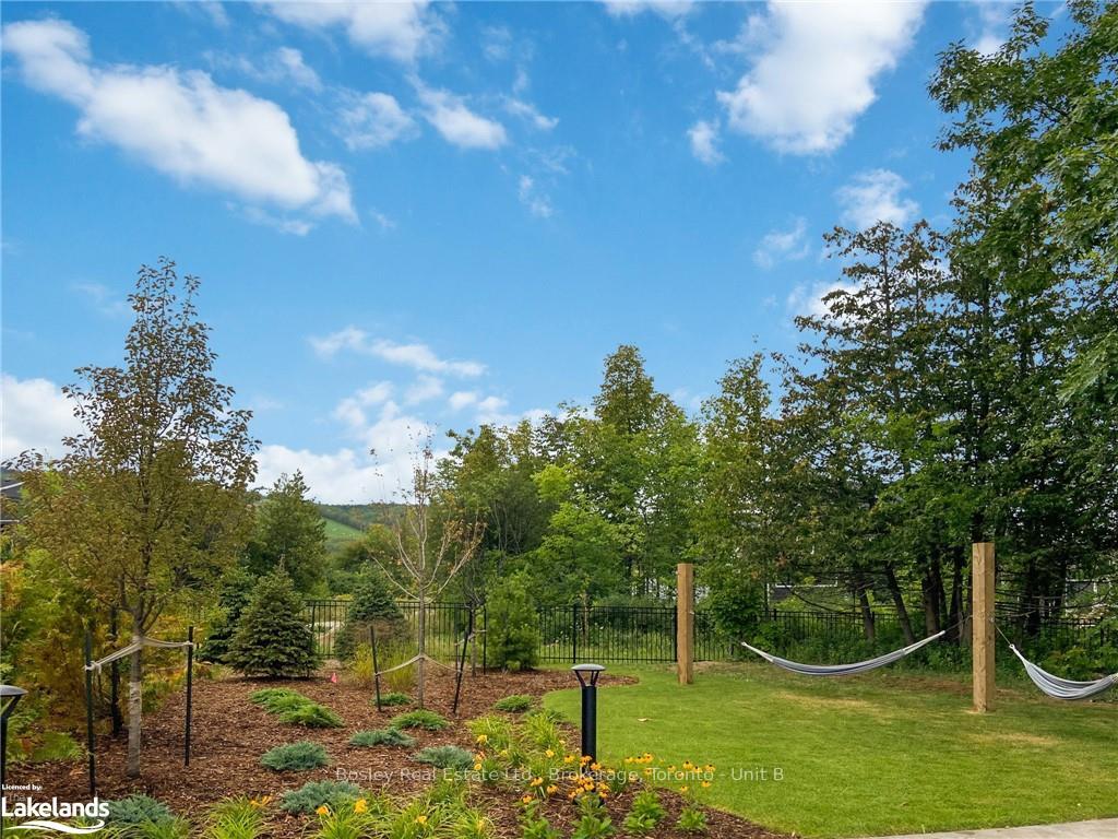 Photo 35 of 333 Yellow Birch Crescent, Blue Mountains — HOMEH