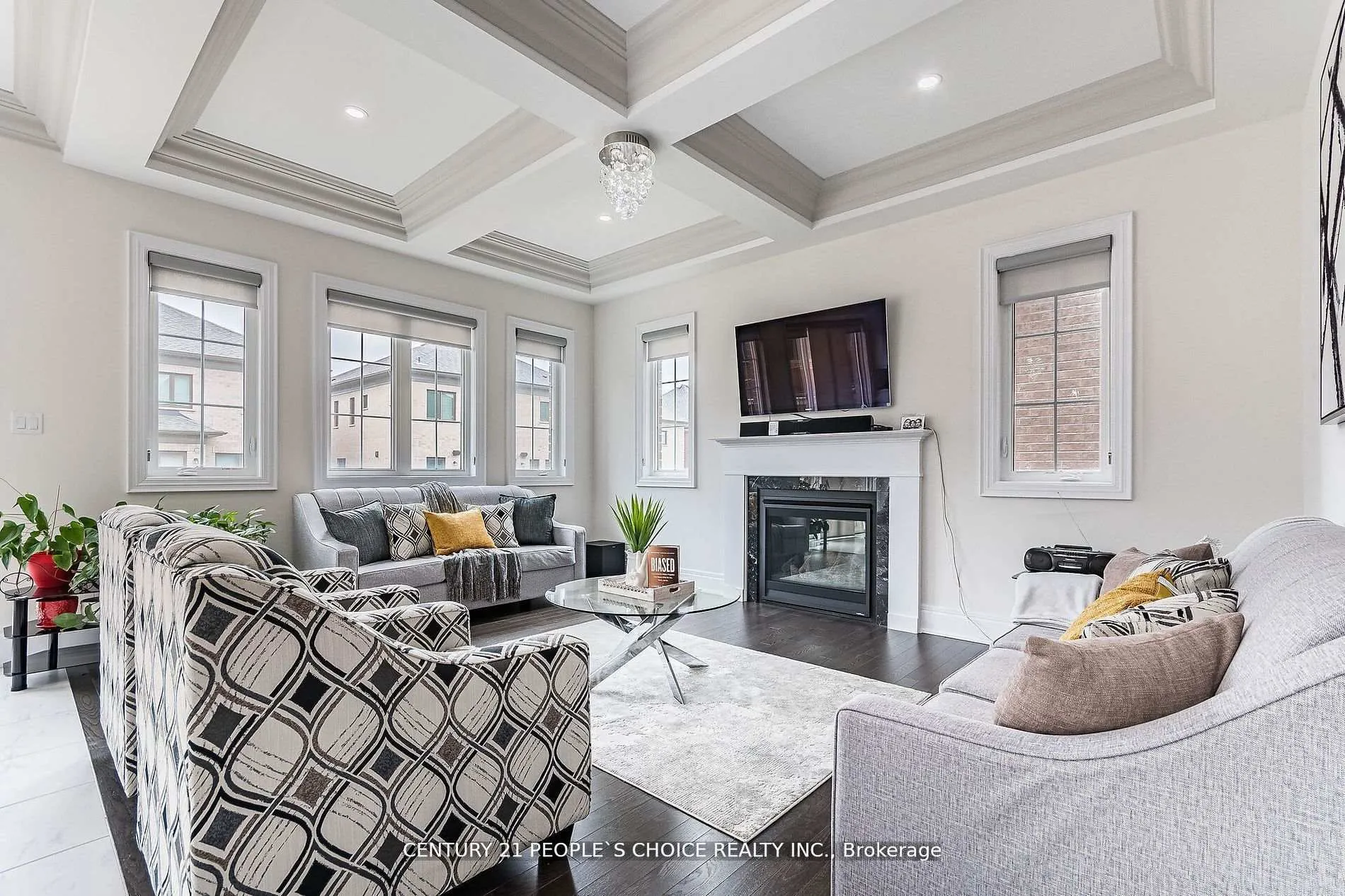 Photo 9 of 51 Wainfleet Crescent, Vaughan, Vellore Village — HOMEH