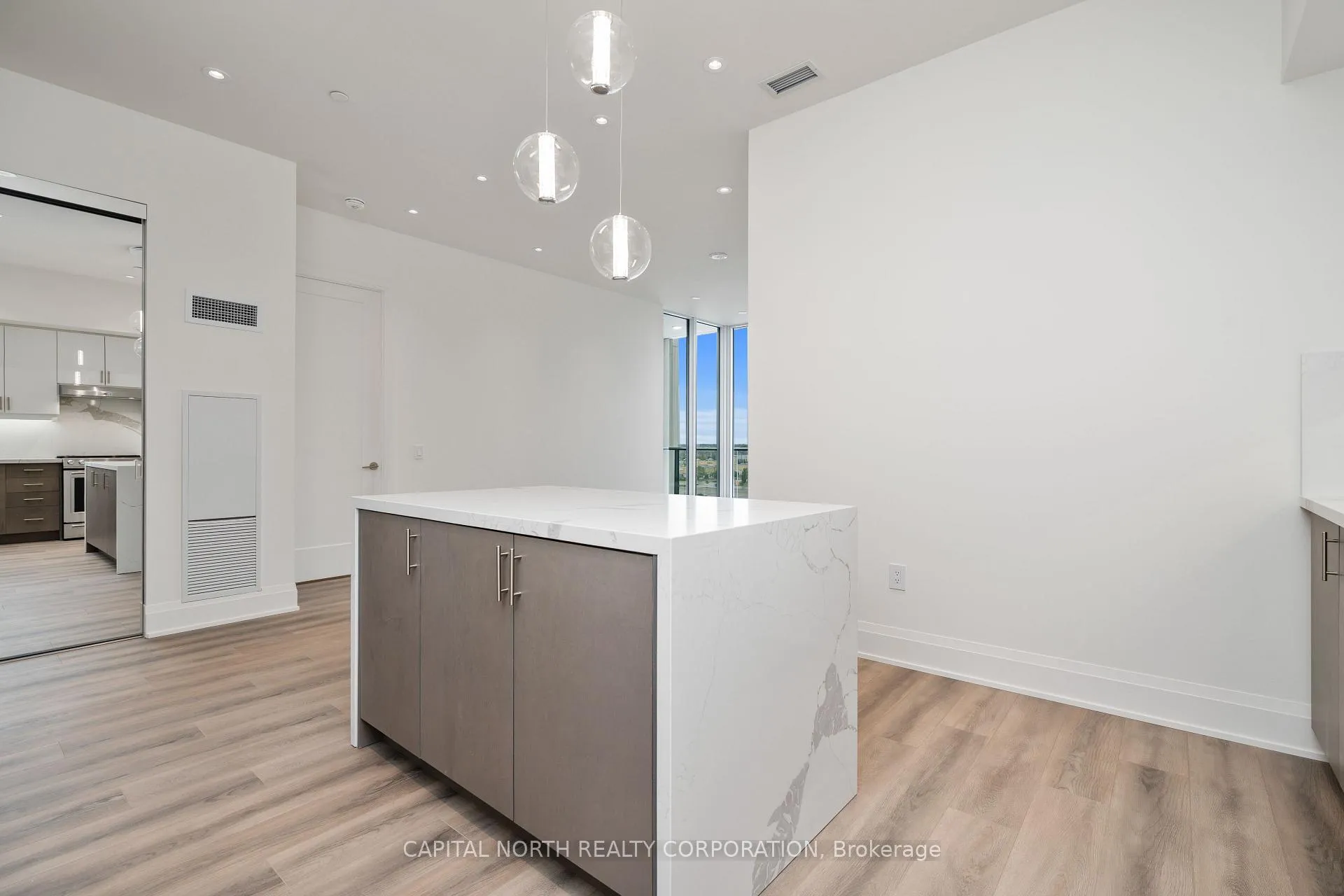 Photo 11 of Unit 629, 9000 Jane Street, Vaughan, Concord — HOMEH
