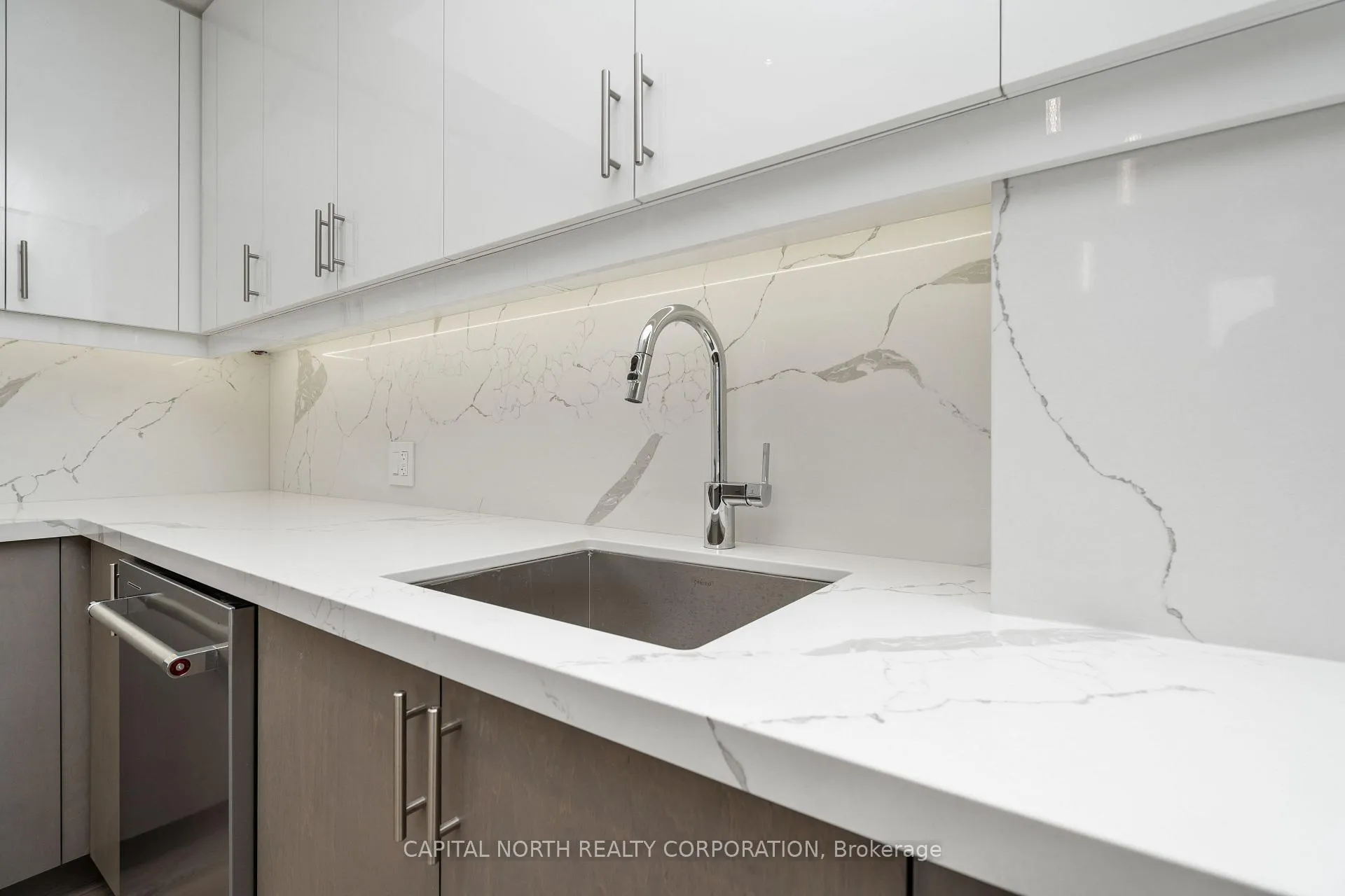 Photo 12 of Unit 629, 9000 Jane Street, Vaughan, Concord — HOMEH