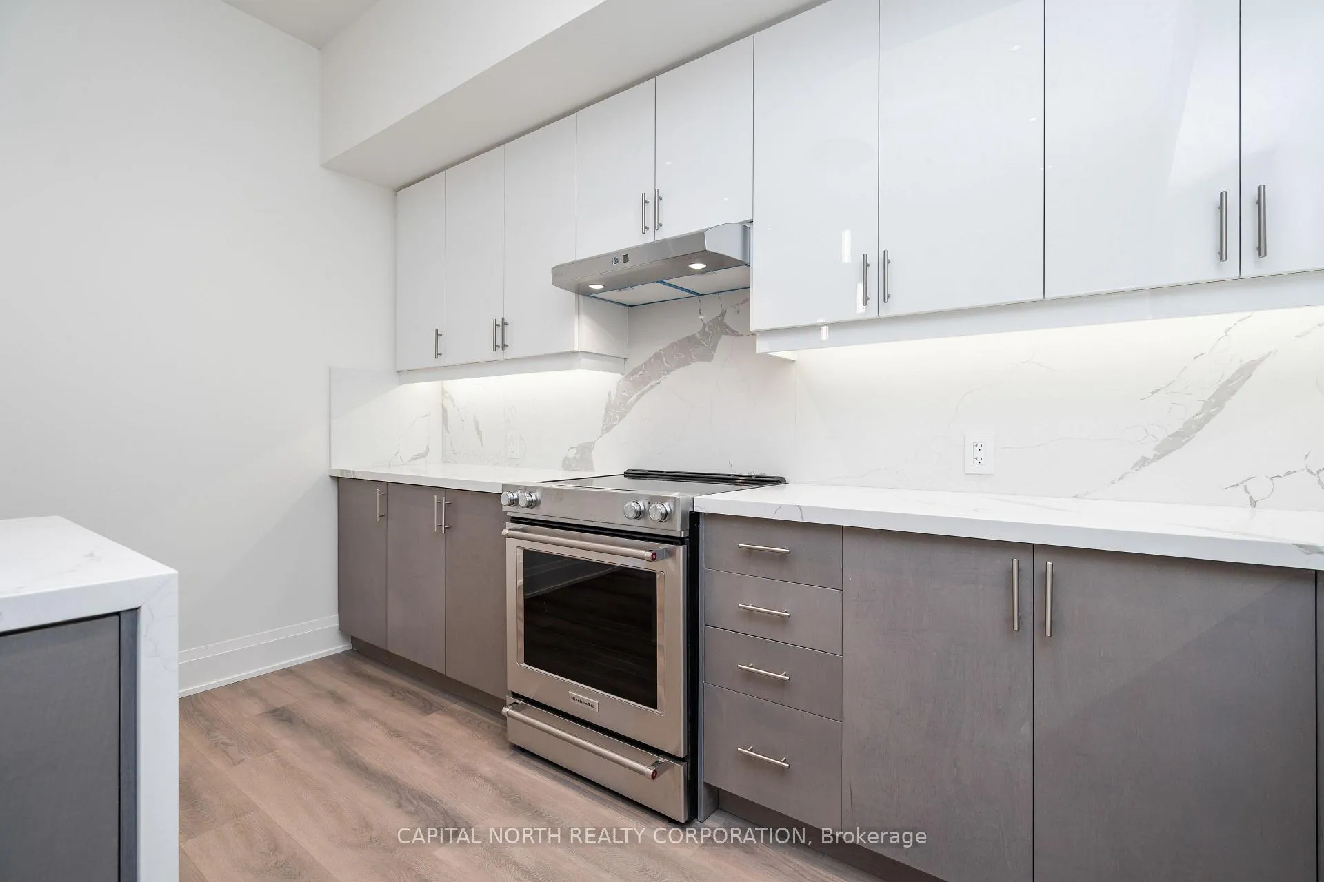 Photo 14 of Unit 629, 9000 Jane Street, Vaughan, Concord — HOMEH
