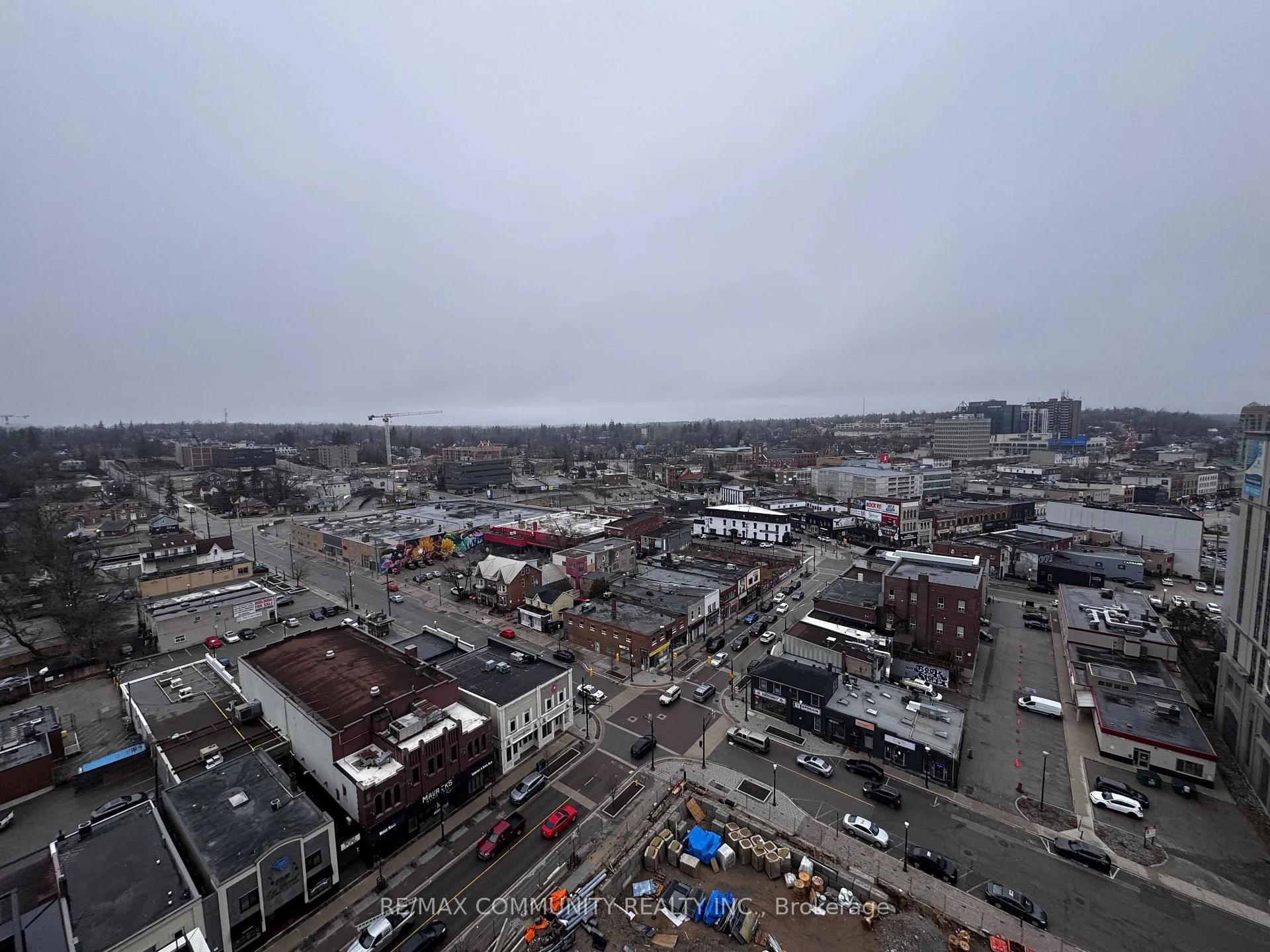 Photo 42 of Unit 1306, 39 Mary Street, Barrie, City Centre — HOMEH