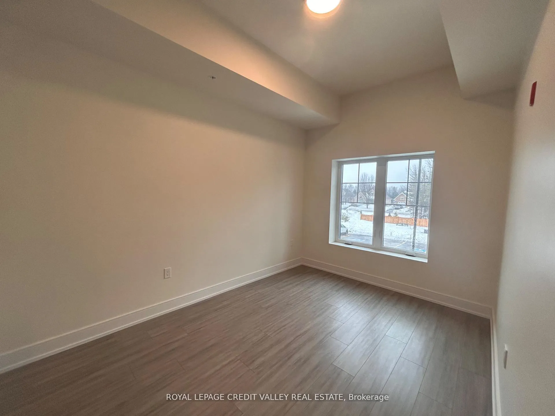 Photo 11 of Unit 201, 121 Mary Street, Clearview, Creemore — HOMEH