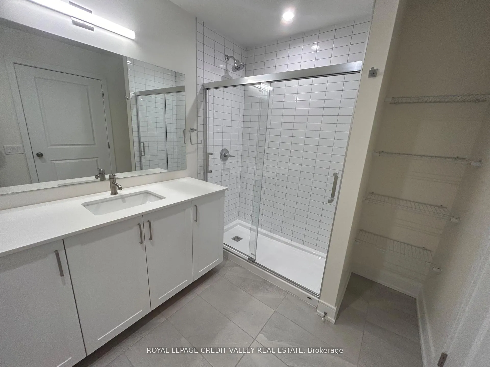 Photo 13 of Unit 201, 121 Mary Street, Clearview, Creemore — HOMEH