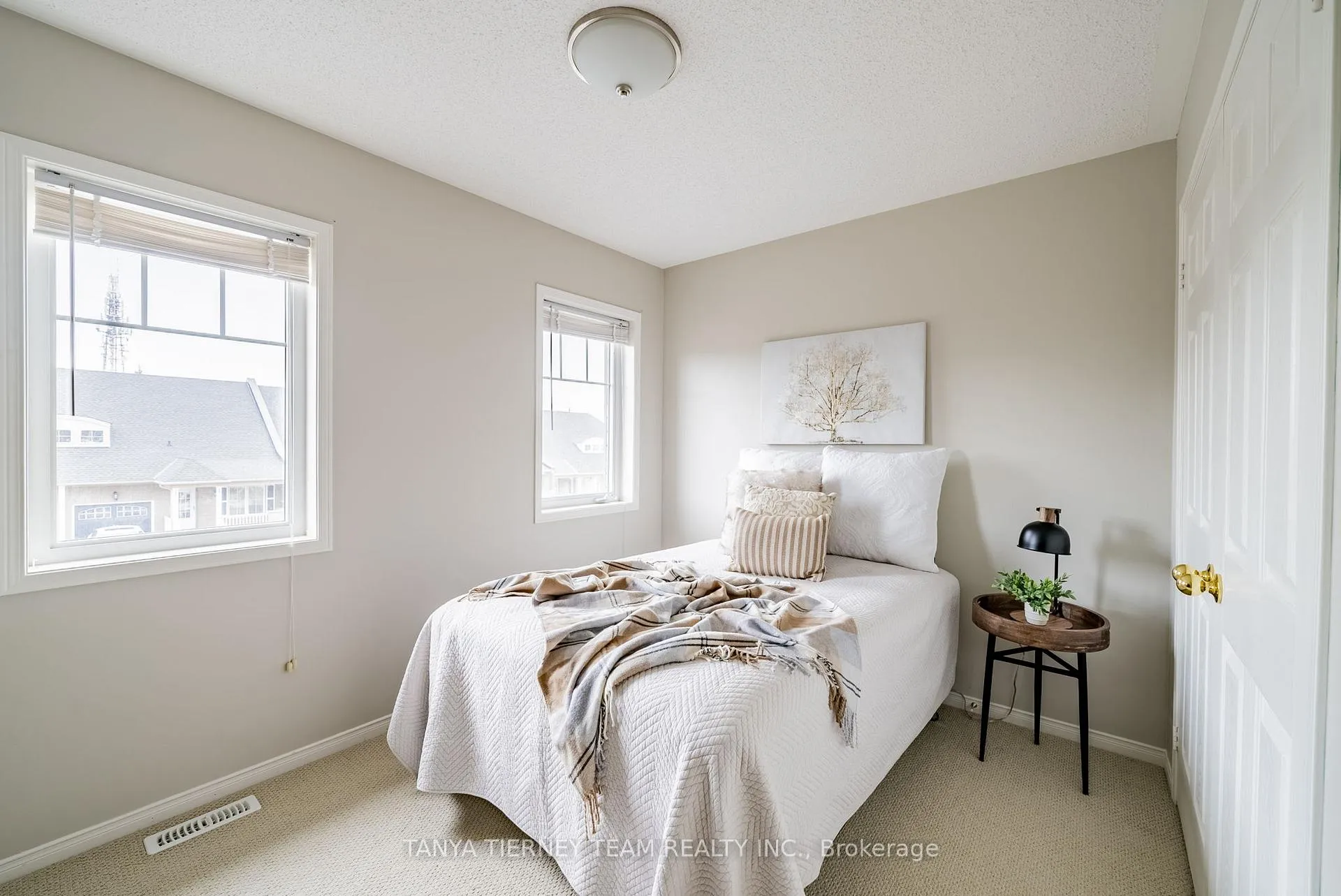 Photo 25 of 10 Burwell Street, Whitby, Taunton North — HOMEH