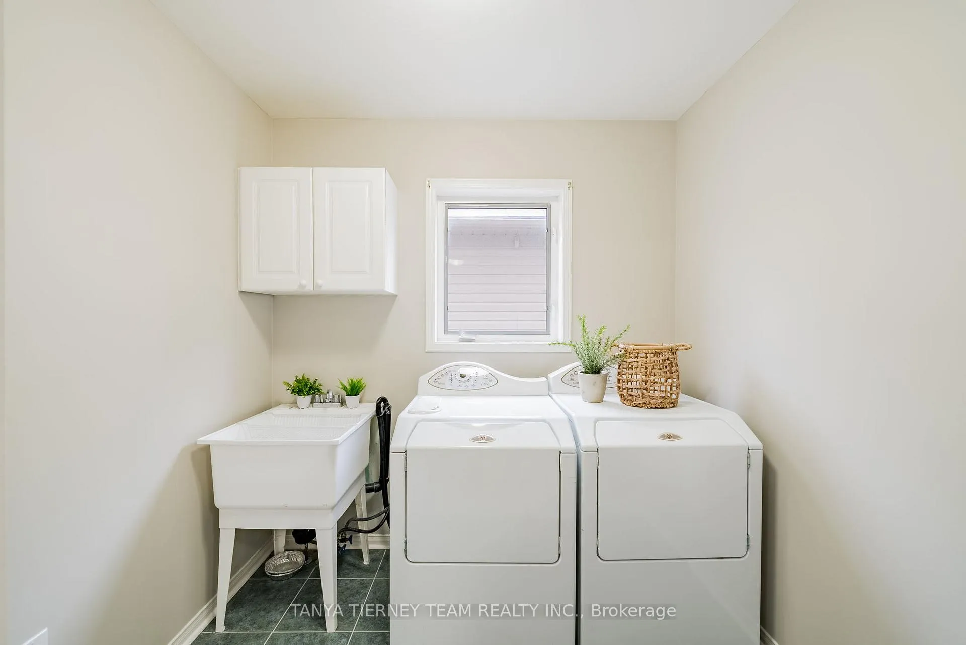 Photo 27 of 10 Burwell Street, Whitby, Taunton North — HOMEH