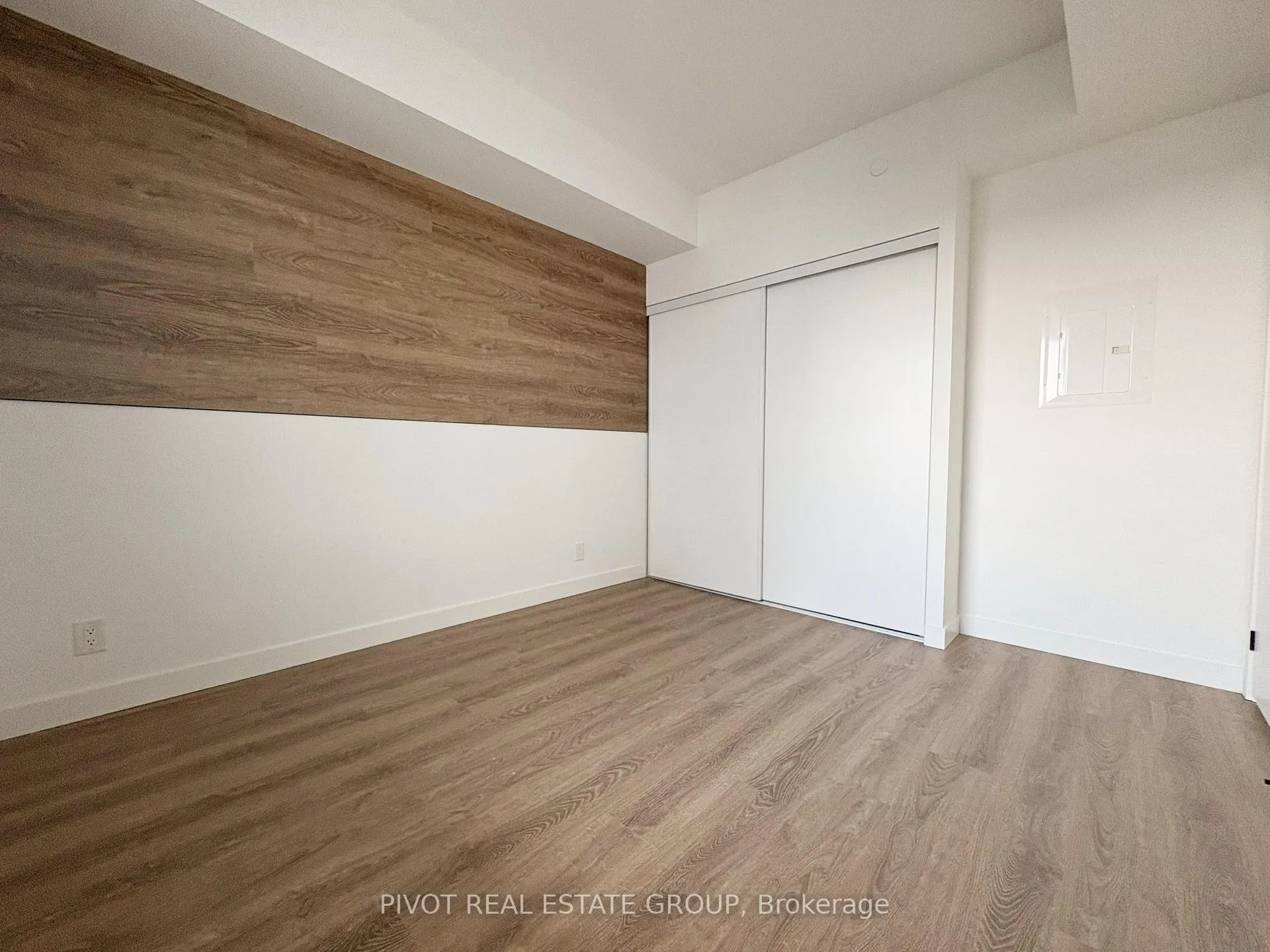 Photo 21 of Unit 902, 1050 Eastern Avenue, Toronto, The Beaches — HOMEH