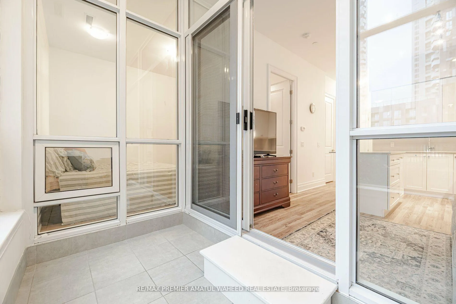 Photo 18 of Unit 101, 9085 Jane Street, Vaughan, Concord — HOMEH