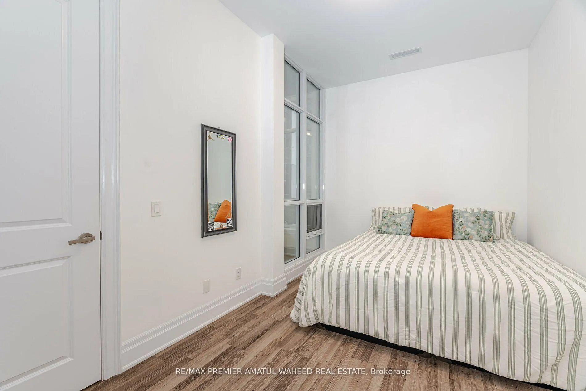 Photo 21 of Unit 101, 9085 Jane Street, Vaughan, Concord — HOMEH