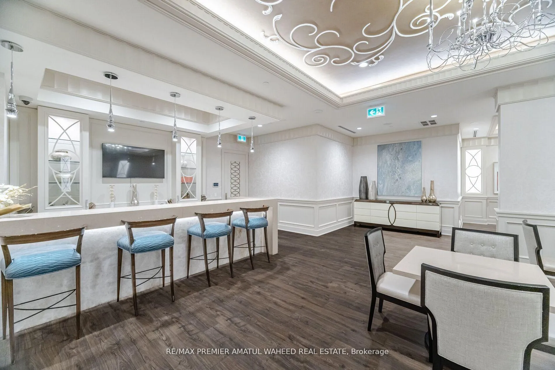 Photo 27 of Unit 101, 9085 Jane Street, Vaughan, Concord — HOMEH
