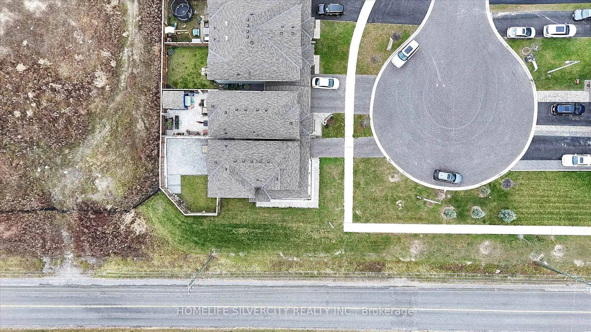 Photo 5 of 91 Kilpatrick Court, Clarington, Bowmanville — HOMEH