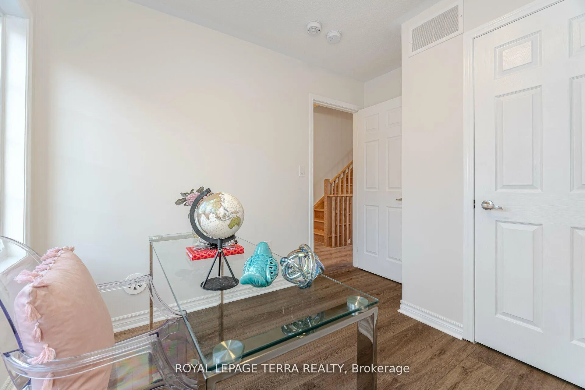 Photo 19 of 199 Royal Northern Path, Oshawa, Windfields — HOMEH