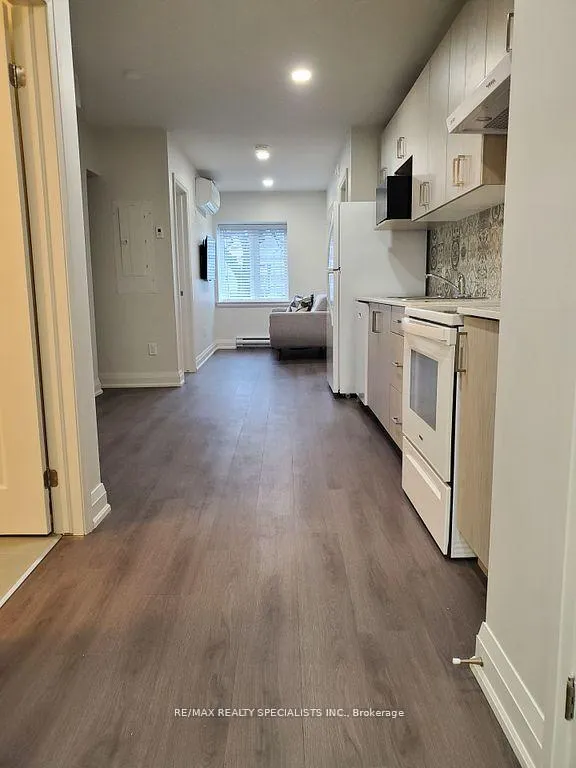 Photo 3 of Unit 302, 307 King Street E, Hamilton, Beasley — HOMEH