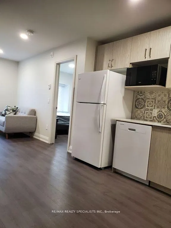 Photo 5 of Unit 302, 307 King Street E, Hamilton, Beasley — HOMEH