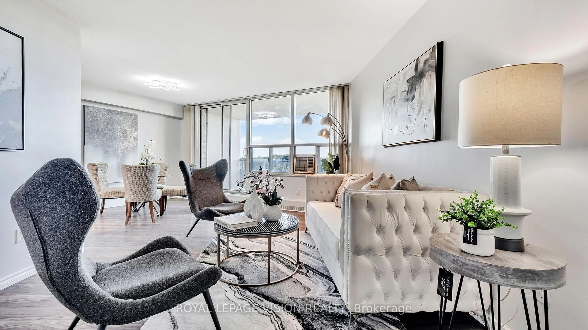 Photo 1 of Unit 801, 5 Vicora Linkway, Toronto, Flemingdon Park — HOMEH