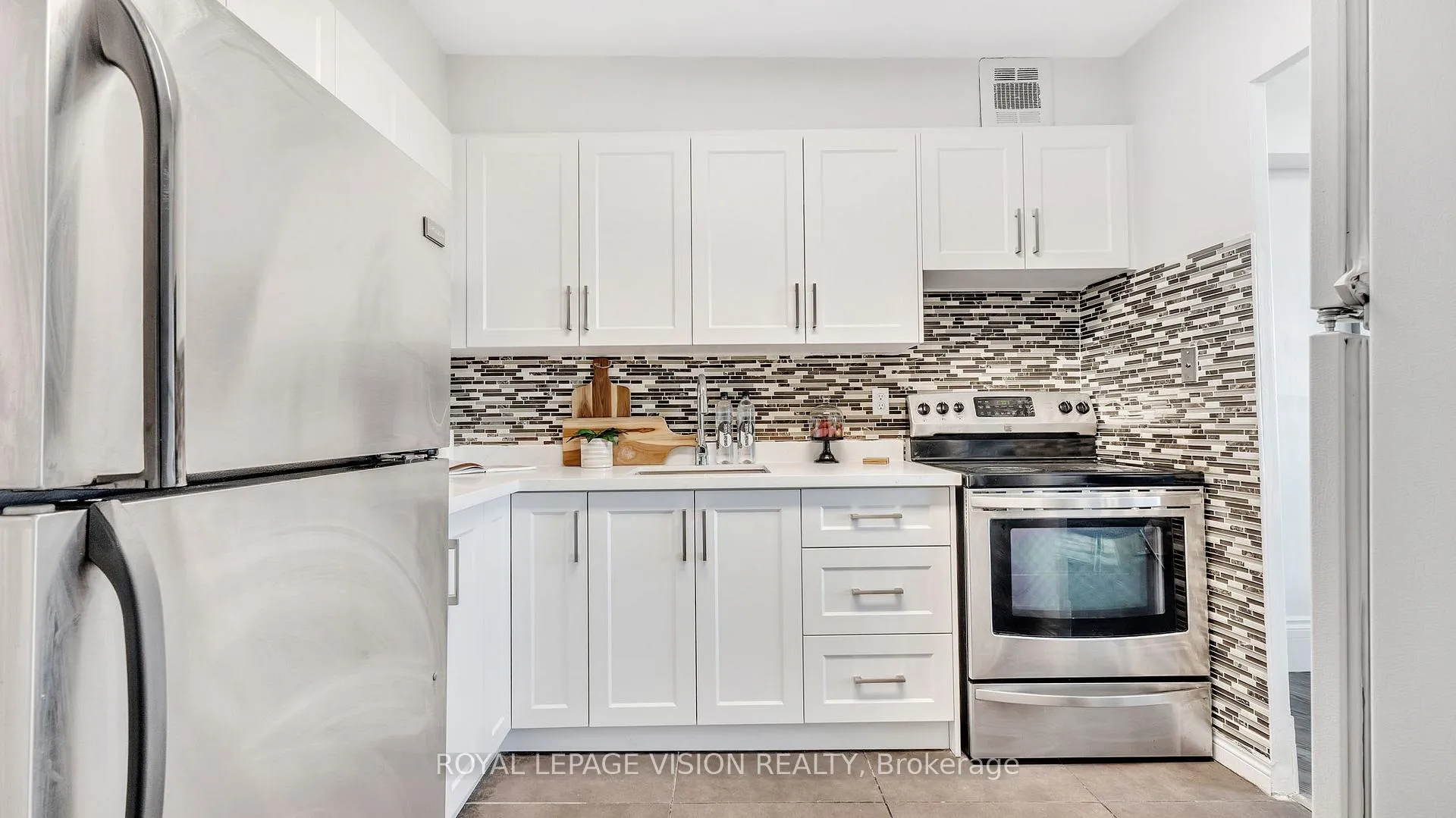 Photo 20 of Unit 801, 5 Vicora Linkway, Toronto, Flemingdon Park — HOMEH