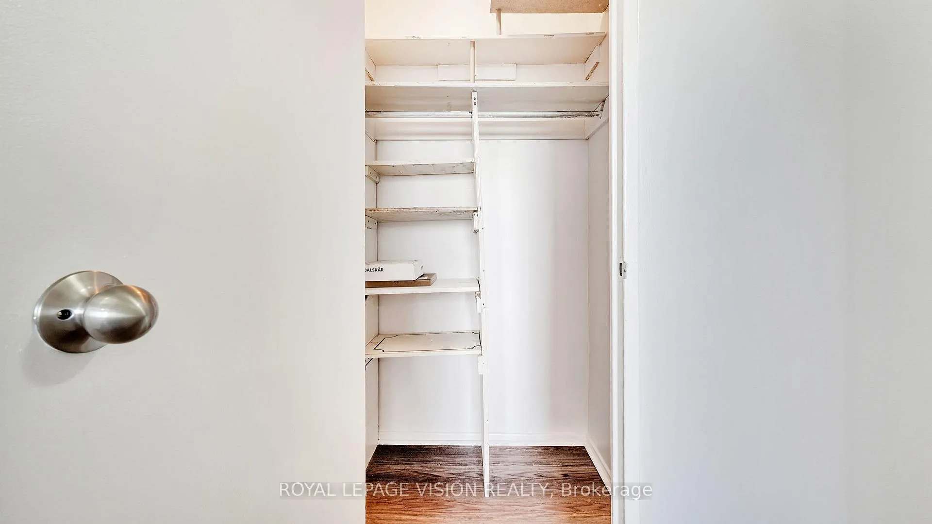Photo 38 of Unit 801, 5 Vicora Linkway, Toronto, Flemingdon Park — HOMEH