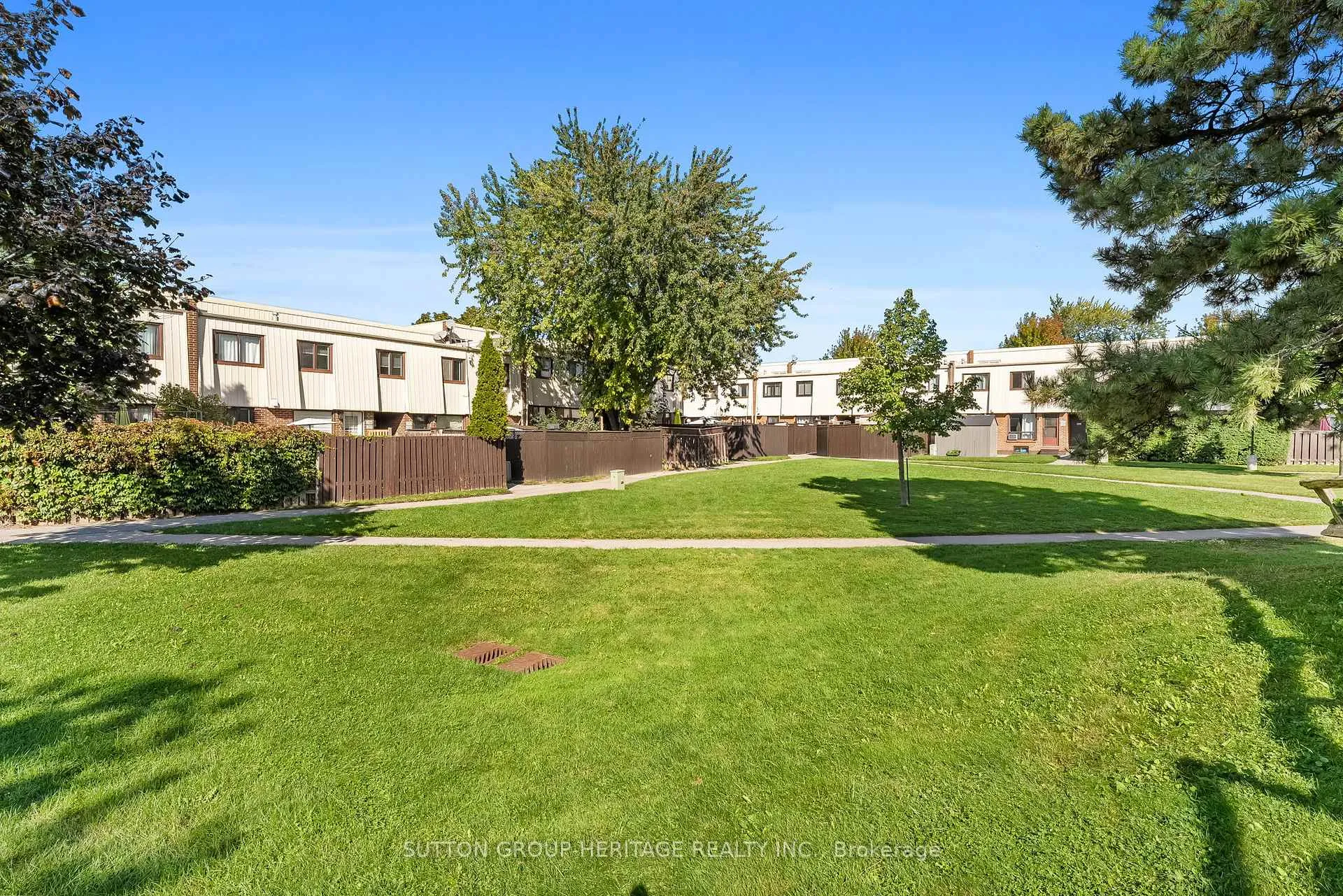 Photo 2 of Unit 154, 1100 Oxford Street, Oshawa, Lakeview — HOMEH