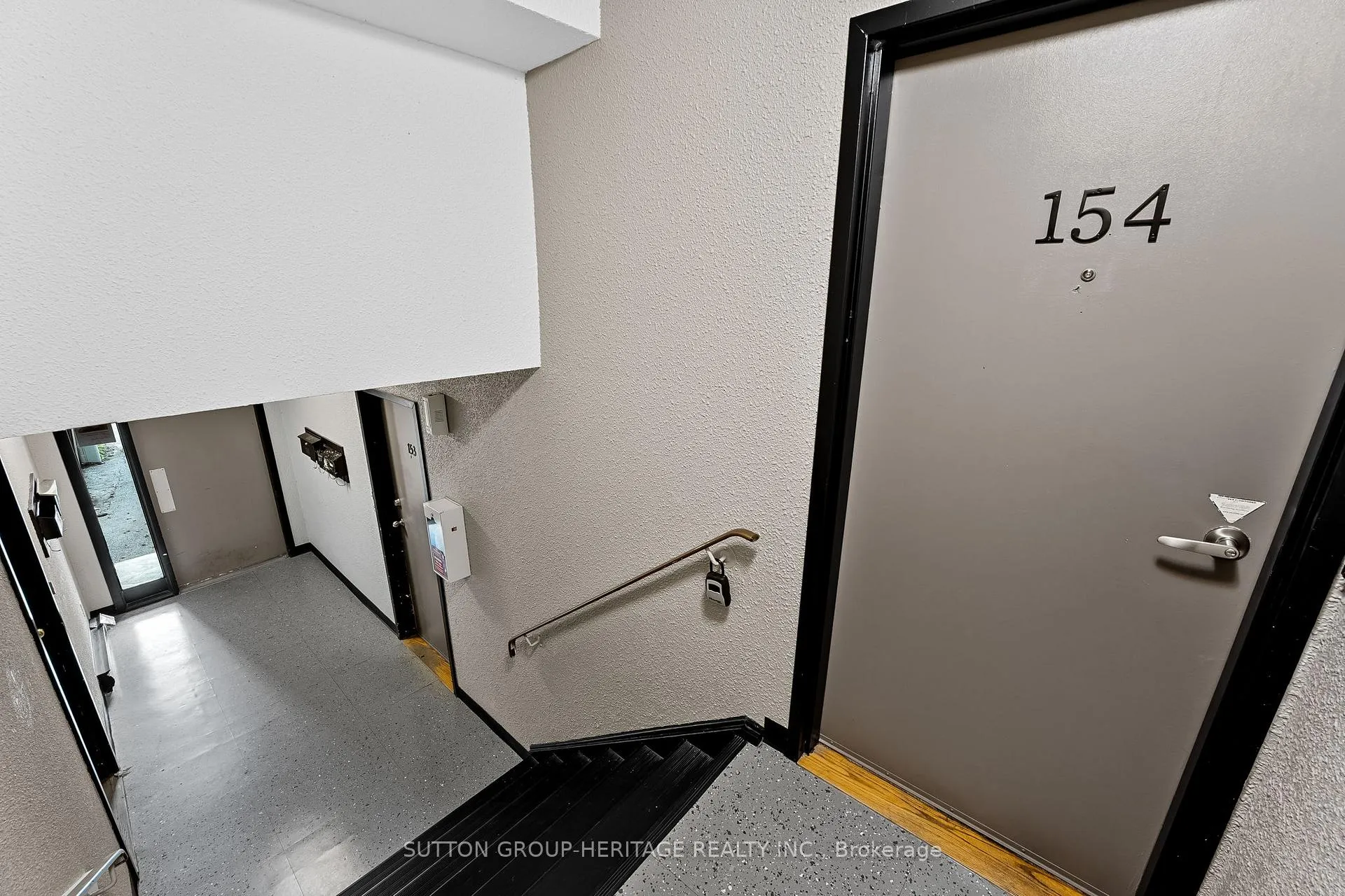 Photo 6 of Unit 154, 1100 Oxford Street, Oshawa, Lakeview — HOMEH