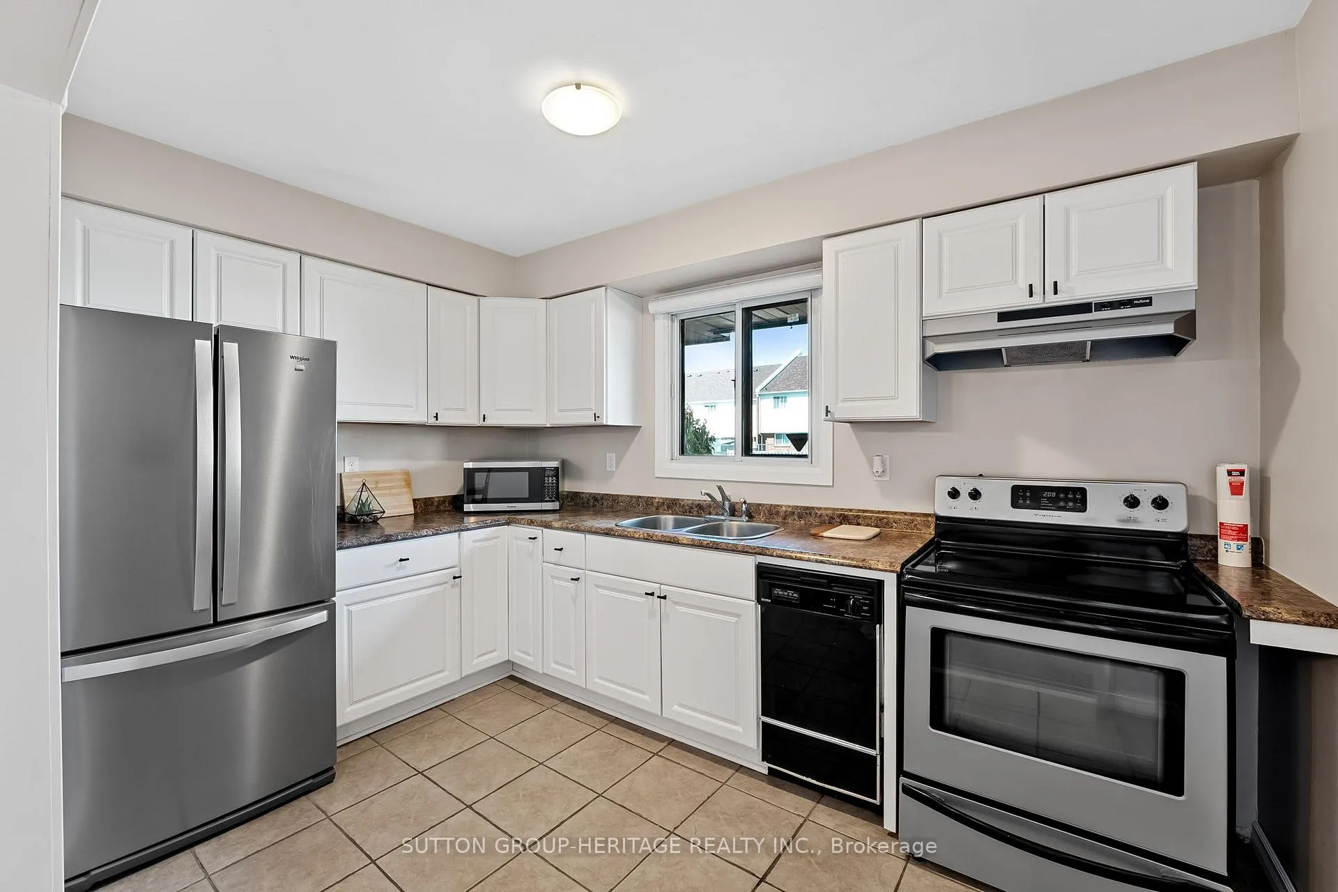 Photo 12 of Unit 154, 1100 Oxford Street, Oshawa, Lakeview — HOMEH