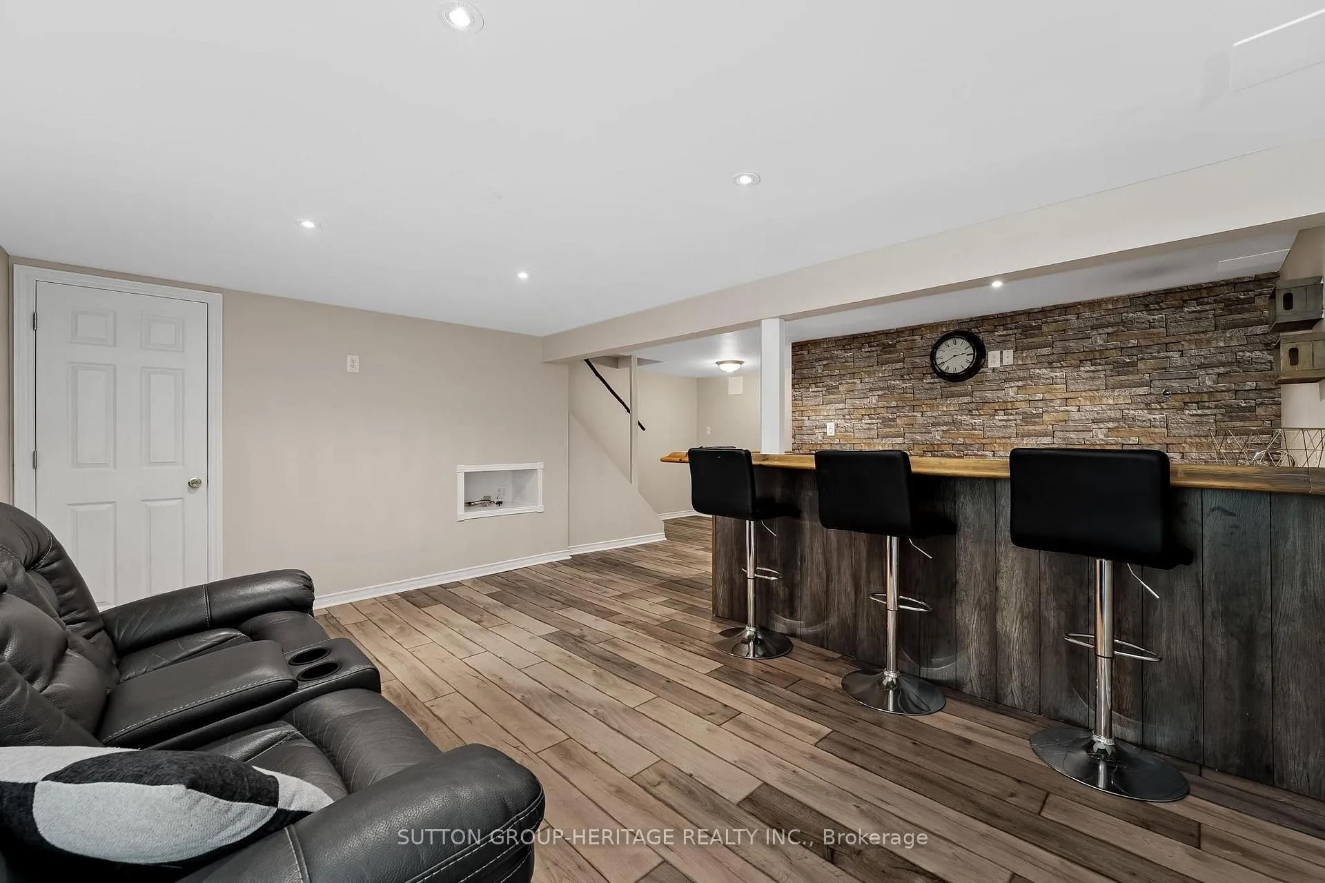 Photo 27 of Unit 154, 1100 Oxford Street, Oshawa, Lakeview — HOMEH