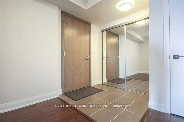 Photo 3 of Unit 1807, 18 Uptown Drive, Markham, Unionville — HOMEH