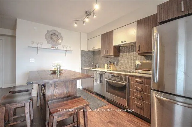 Photo 5 of Unit 1807, 18 Uptown Drive, Markham, Unionville — HOMEH