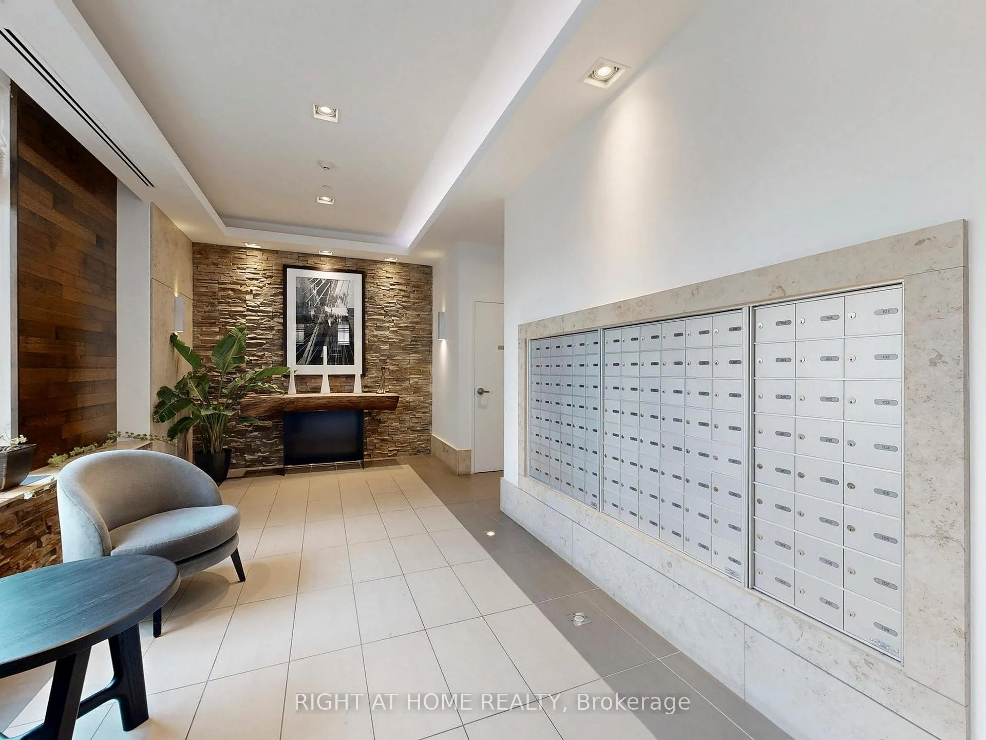 Photo 10 of Unit 405, 1215 Bayly Street, Pickering, Bay Ridges — HOMEH