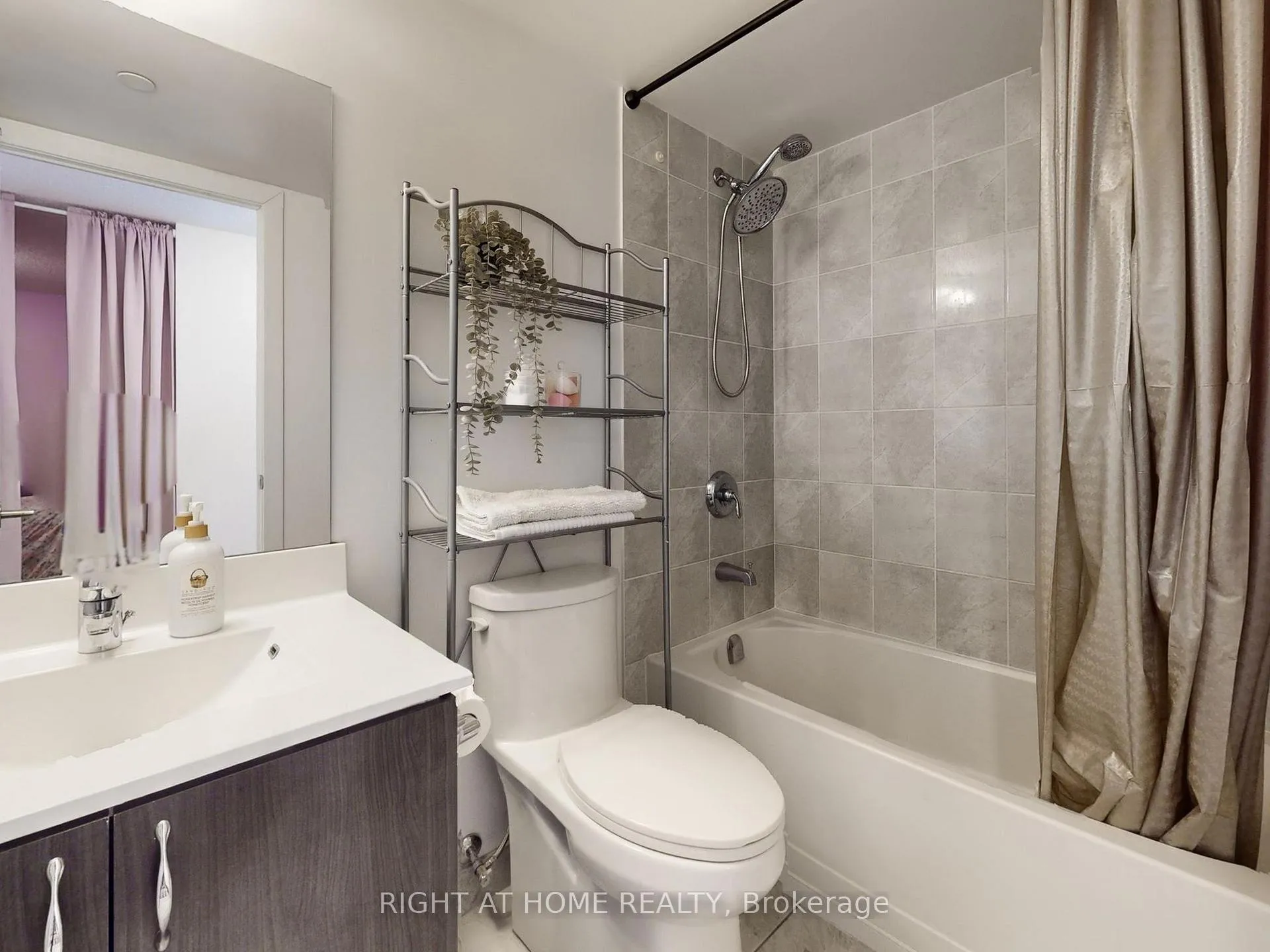 Photo 30 of Unit 405, 1215 Bayly Street, Pickering, Bay Ridges — HOMEH