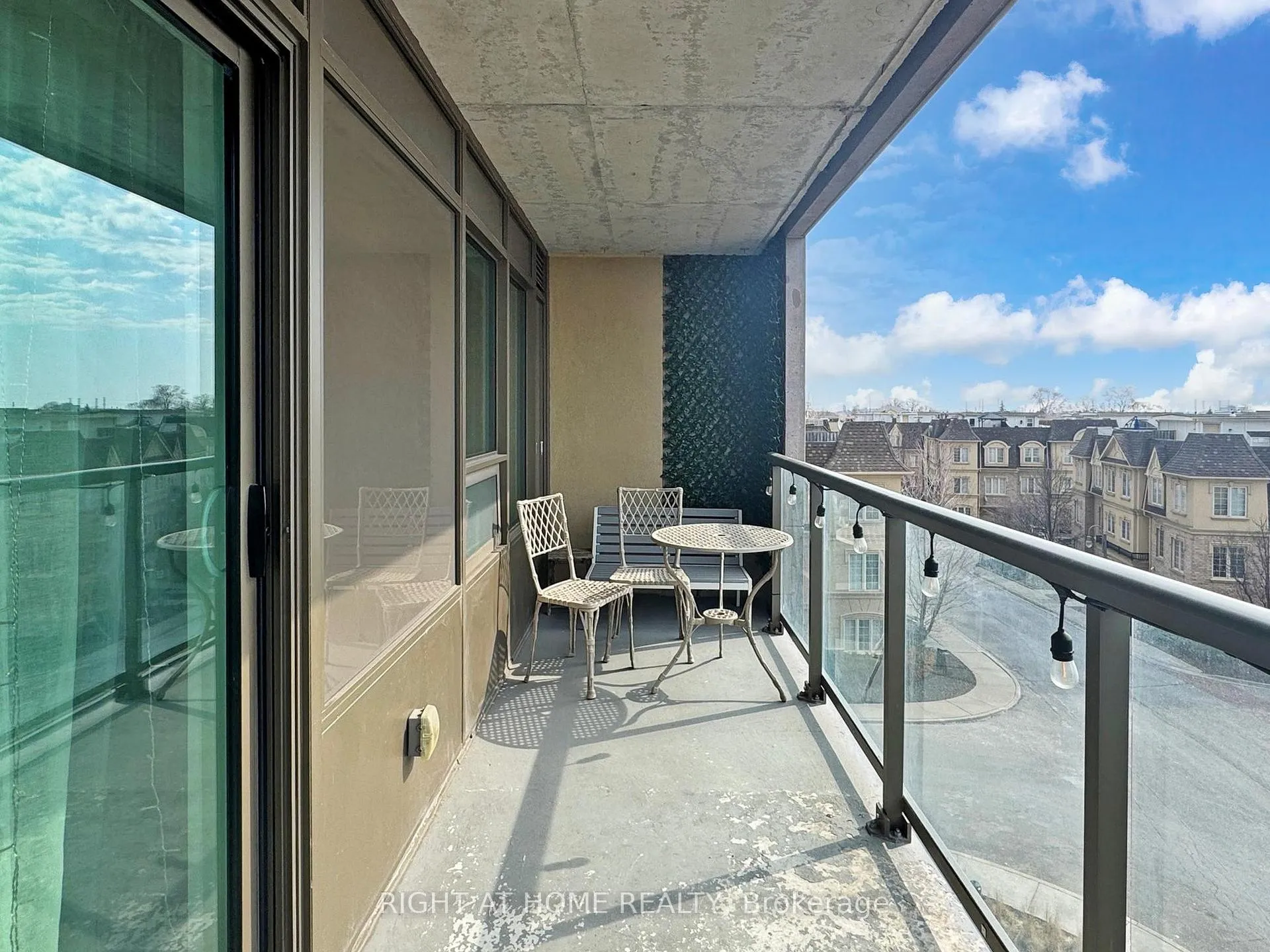 Photo 36 of Unit 405, 1215 Bayly Street, Pickering, Bay Ridges — HOMEH