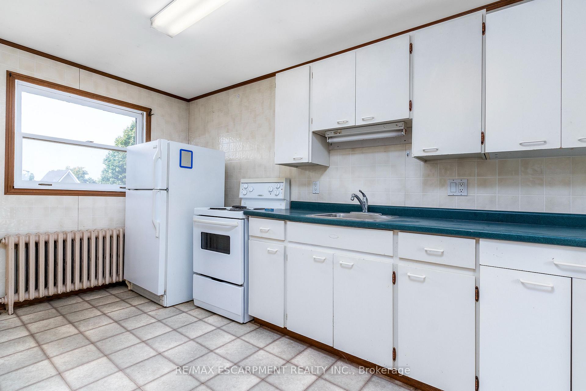 Photo 10 of 59 North Street, Goderich, Goderich (Town) — HOMEH