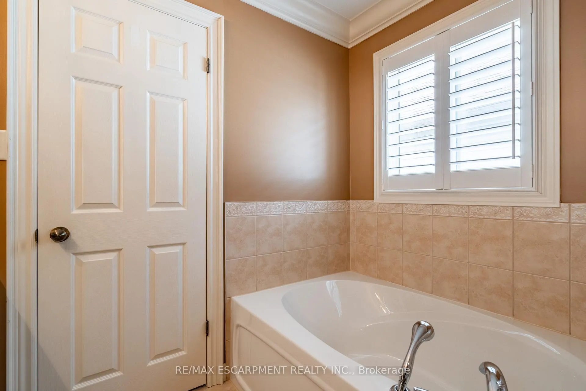 Photo 21 of 281 Brigadoon Drive, Hamilton, Gourley — HOMEH